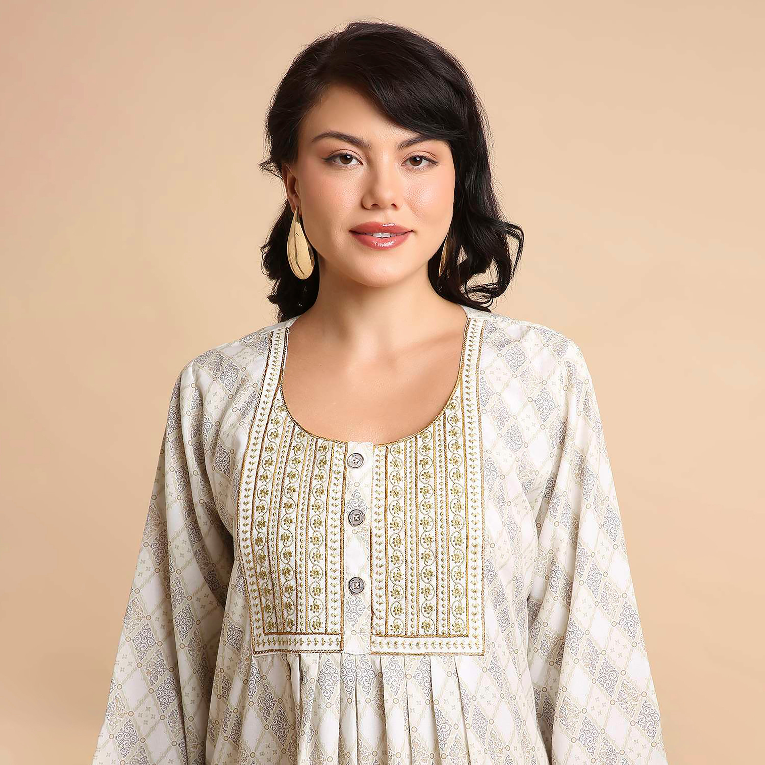 HanaandSara Geometric Print Embroidered Yoke Women's Jalabiya-women-arabicclothing-jalabiyas-image-2