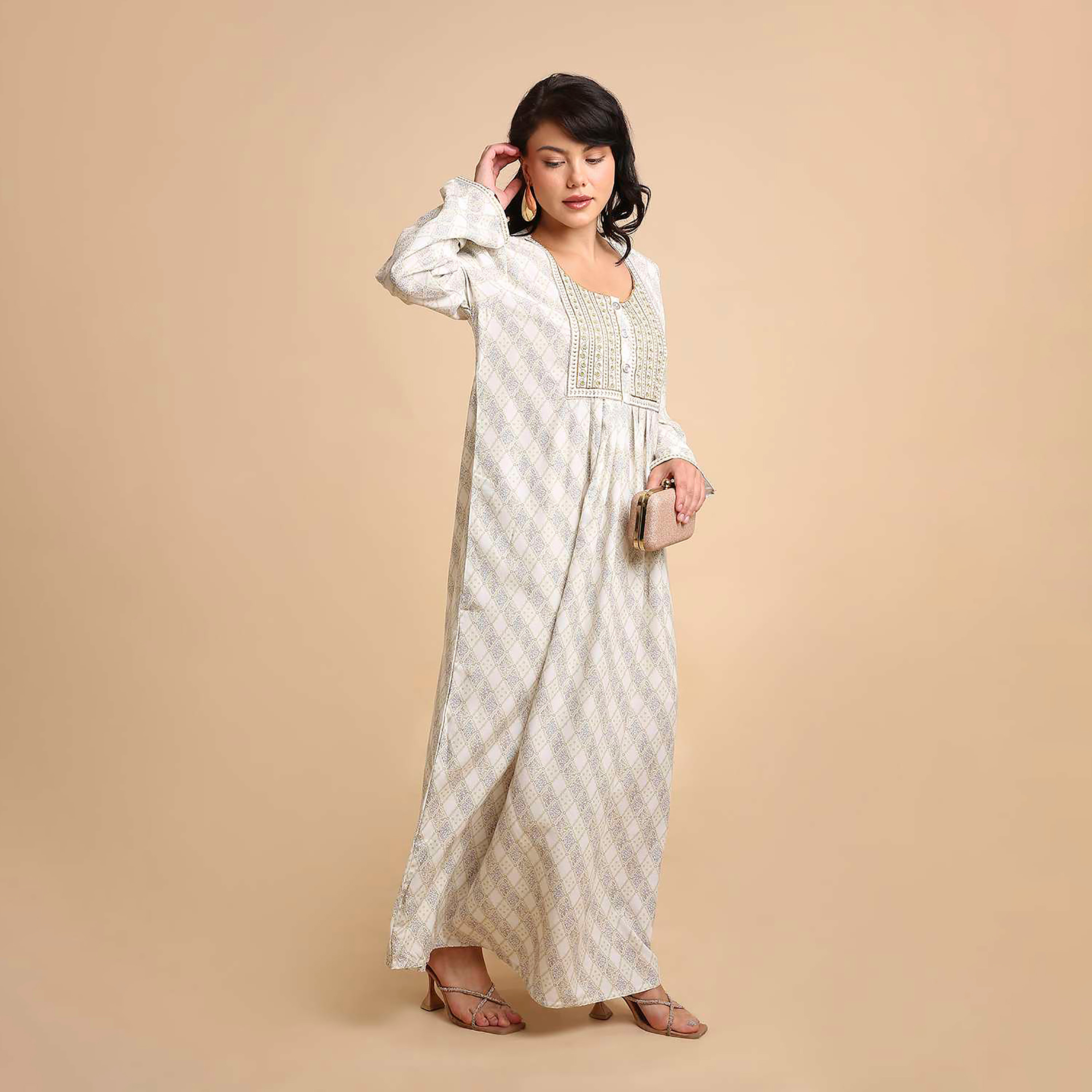 HanaandSara Geometric Print Embroidered Yoke Women's Jalabiya-women-arabicclothing-jalabiyas-image-4