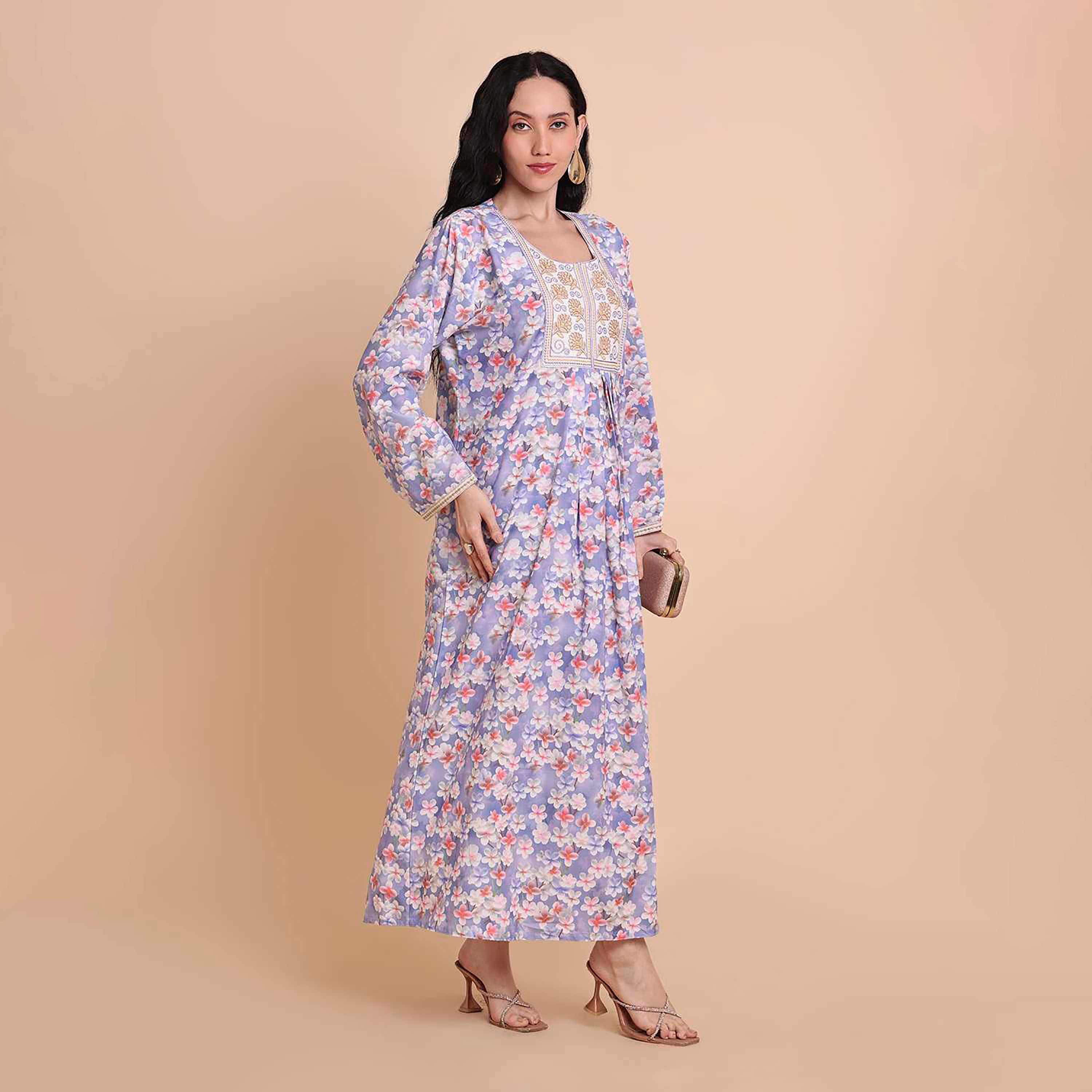 جلابية نسائية مطرزة بنقشة زهور من هنا اند سارة-women-arabicclothing-jalabiyas-image-4