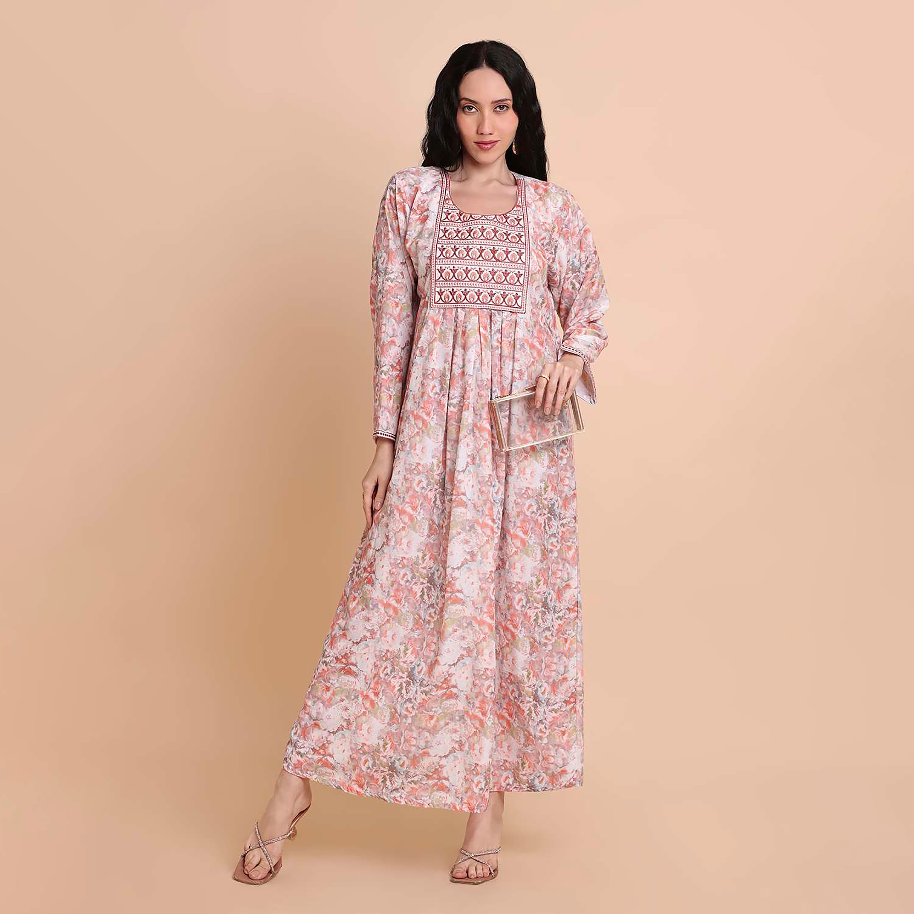 جلابية نسائية مطرزة بنقشة زهور من هنا اند سارة-women-arabicclothing-jalabiyas-image-1