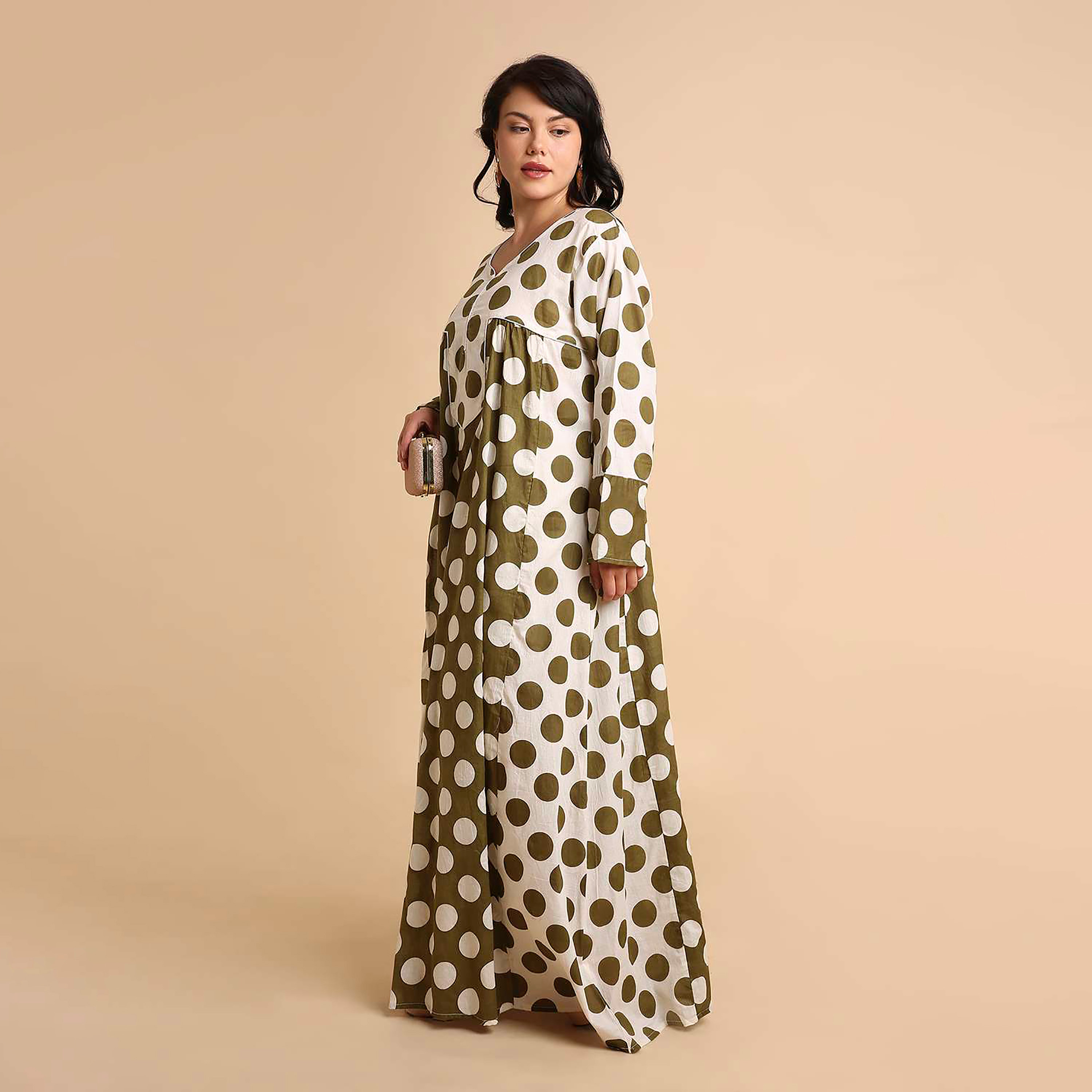 جلابية نسائية قطنية بنقاط بولكا من هنا آند سارة-women-arabicclothing-jalabiyas-image-8