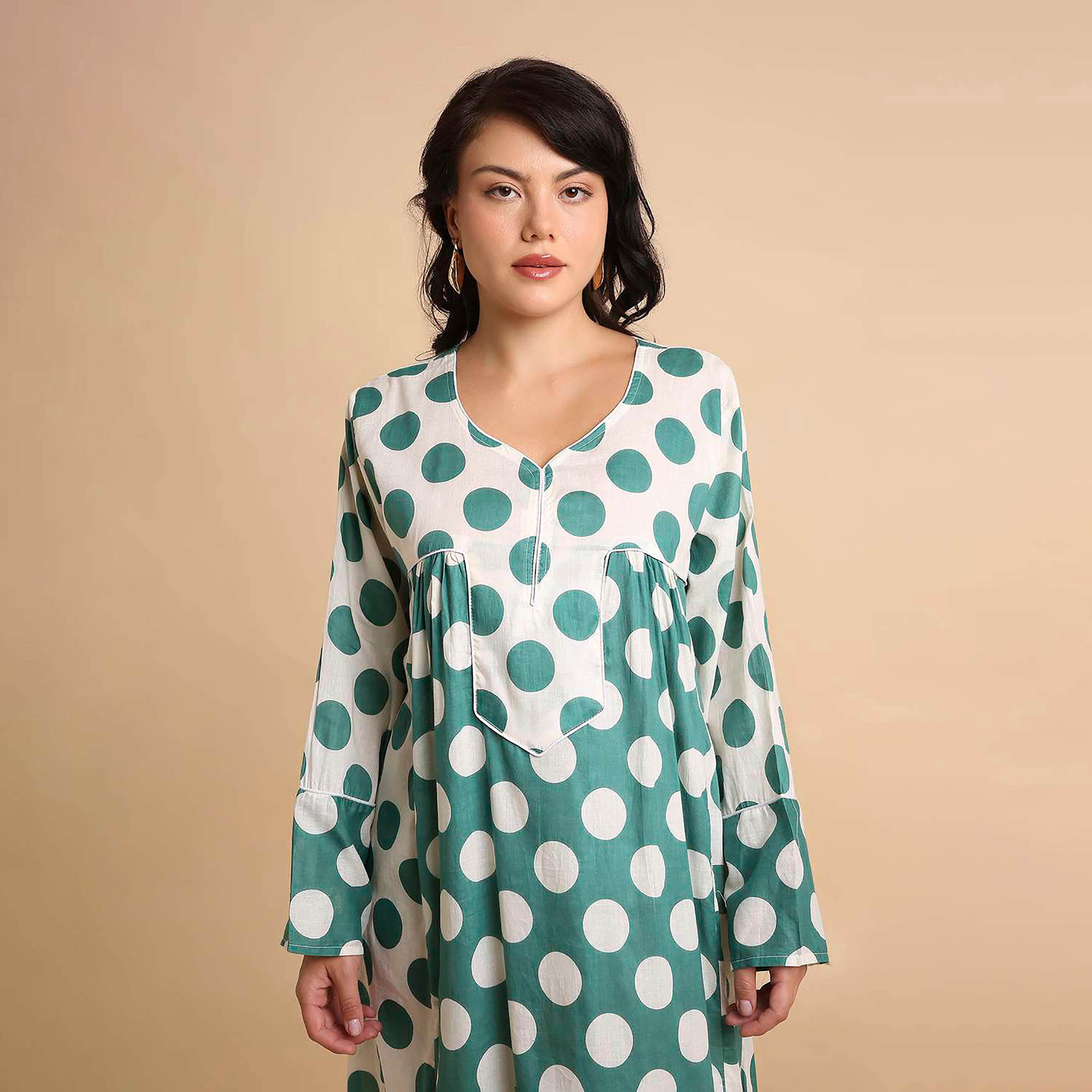 جلابية نسائية قطنية بنقاط بولكا من هنا آند سارة-women-arabicclothing-jalabiyas-image-12