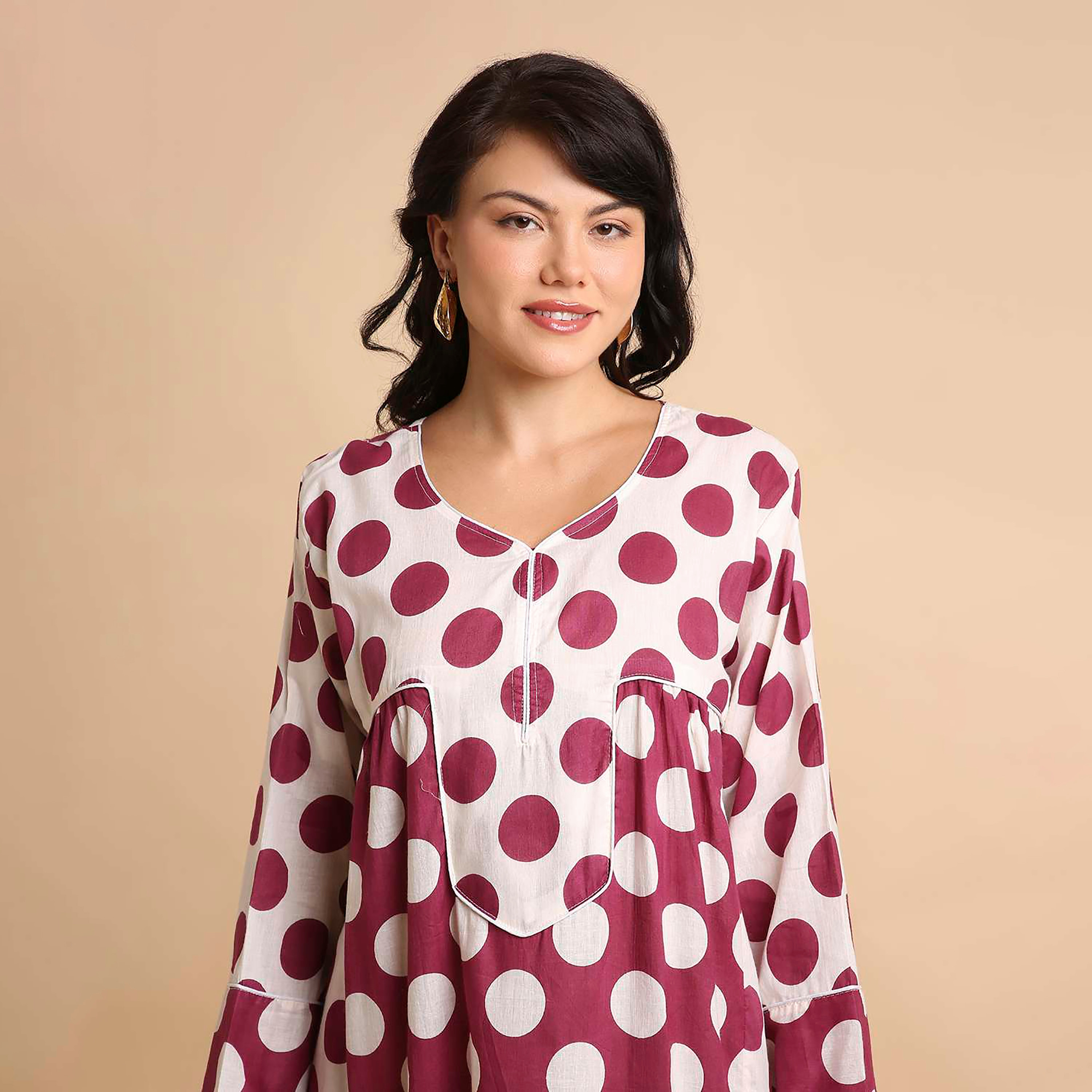 جلابية نسائية قطنية بنقاط بولكا من هنا آند سارة-women-arabicclothing-jalabiyas-image-17