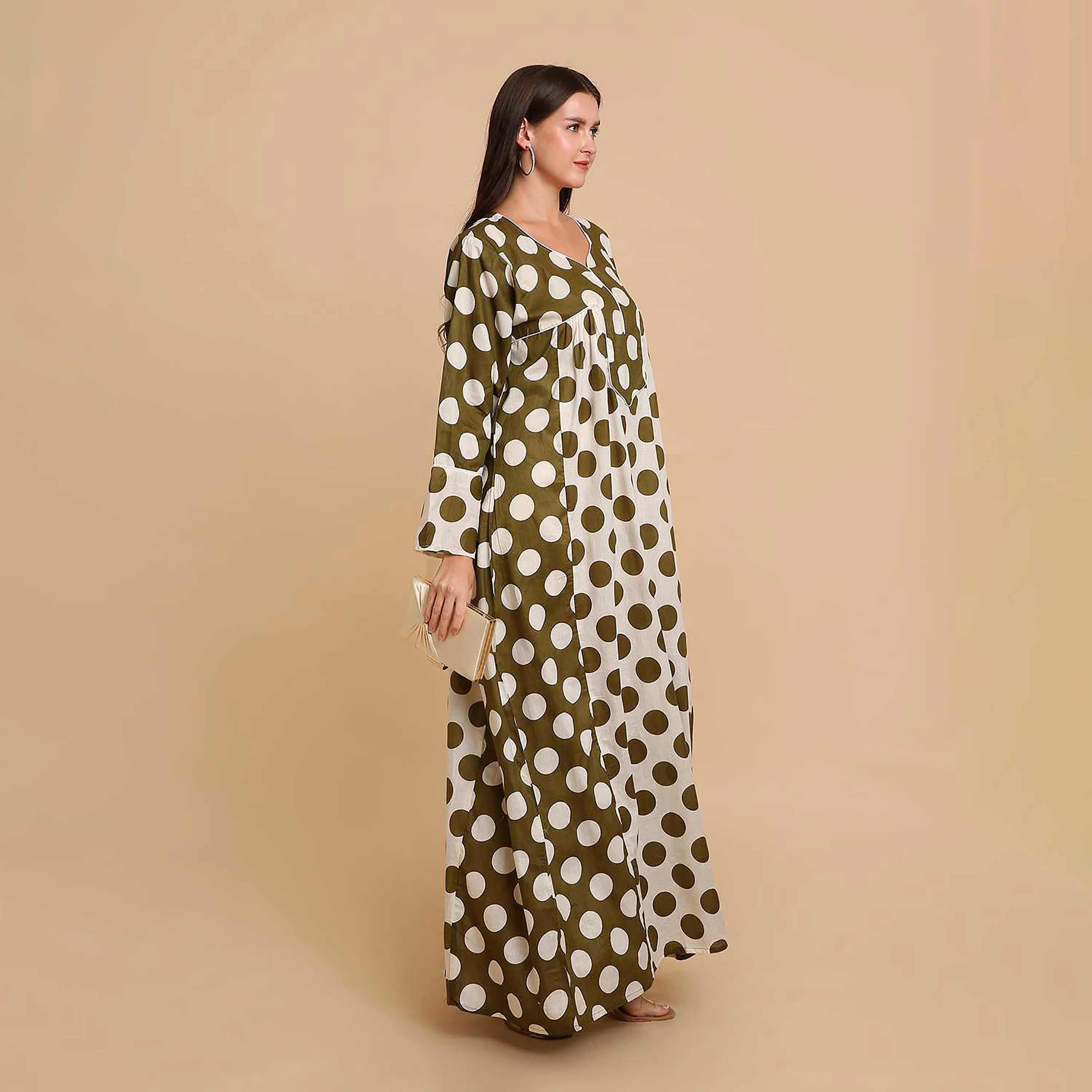 HanaandSara Polka Dot Wide Cuff Sleeves Cotton Women's Jalabiya-women-arabicclothing-jalabiyas-image-3