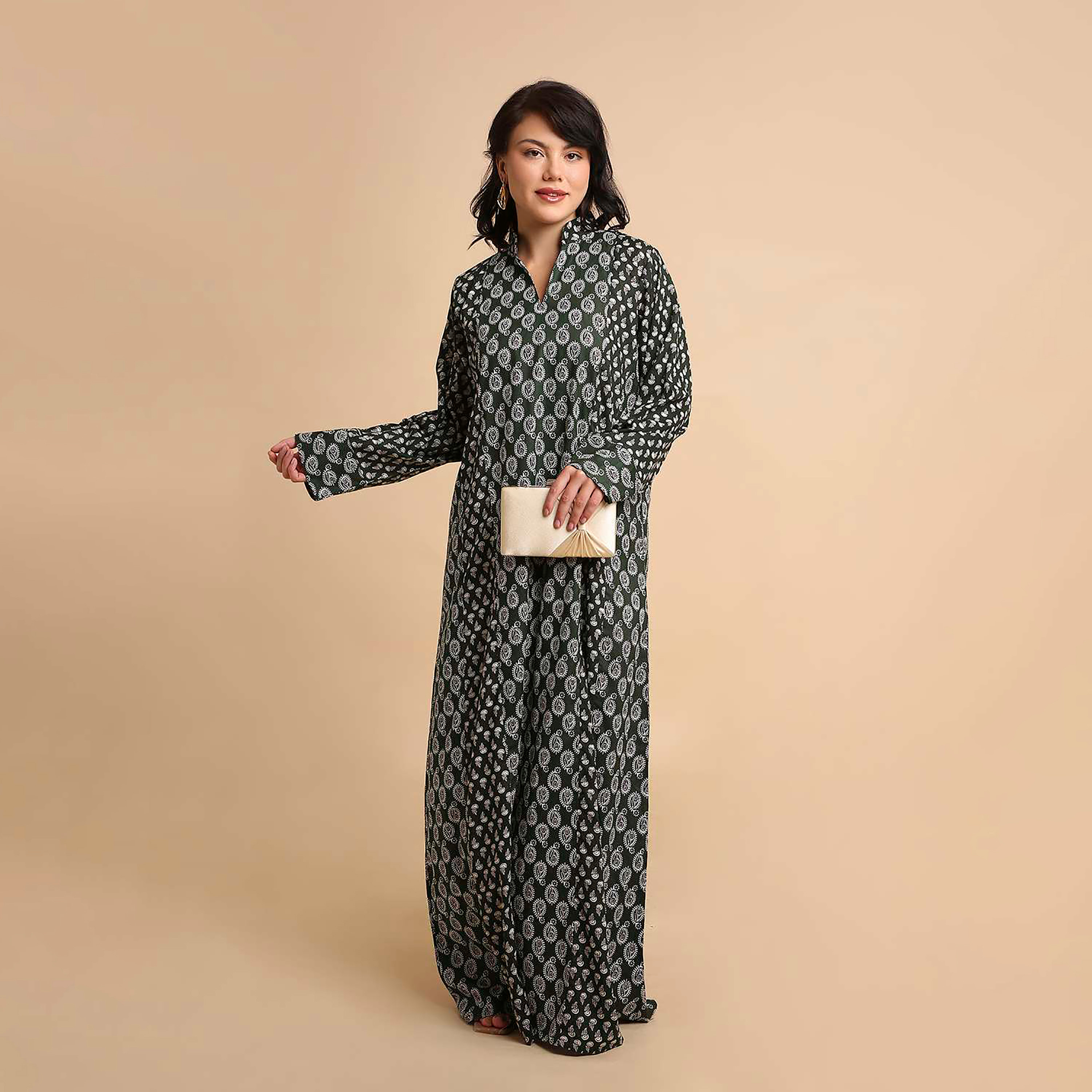 HanaandSara Paisley Print Mandarin Collar Cotton Women's Jalabiya-women-arabicclothing-jalabiyas-image-1