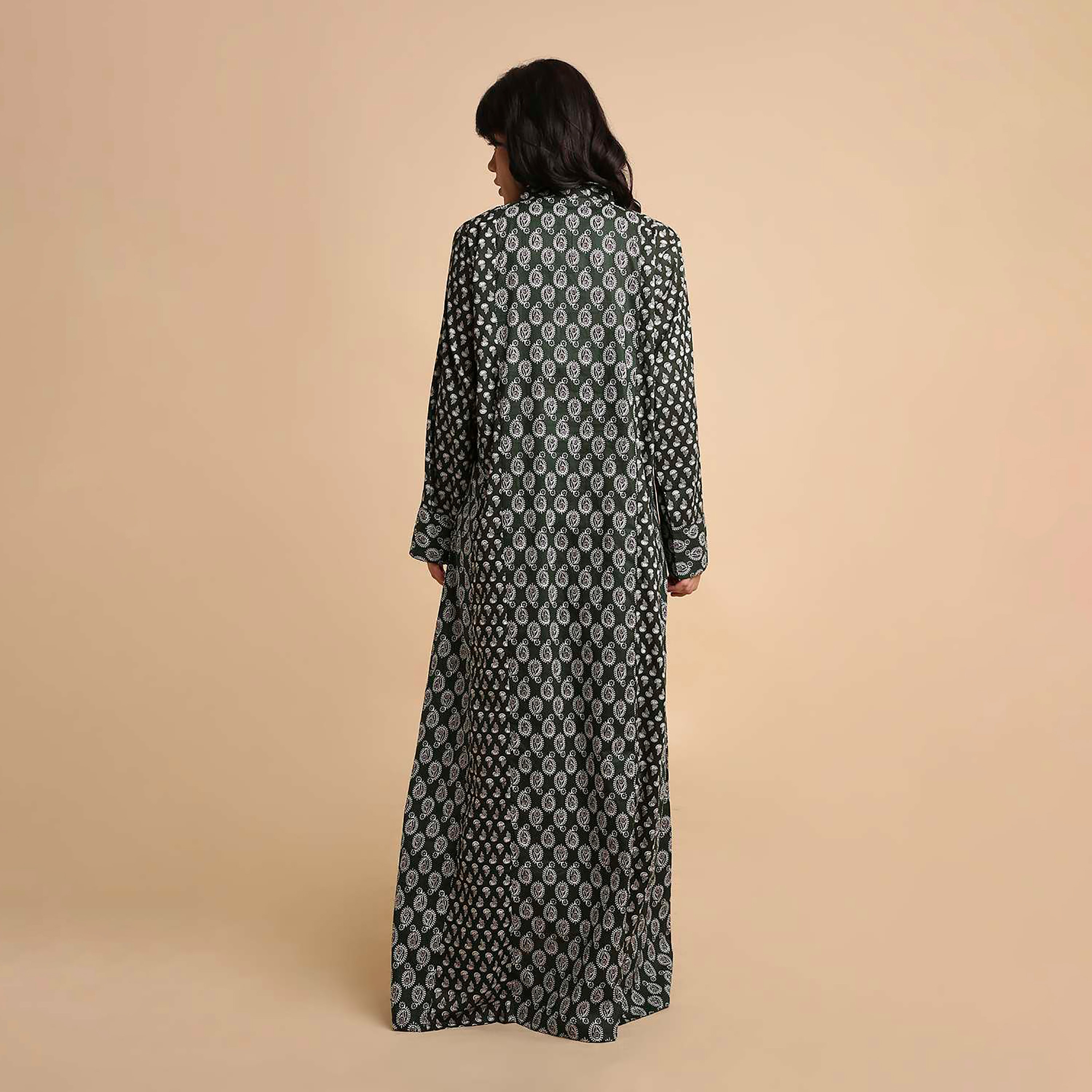 HanaandSara Paisley Print Mandarin Collar Cotton Women's Jalabiya-women-arabicclothing-jalabiyas-image-5