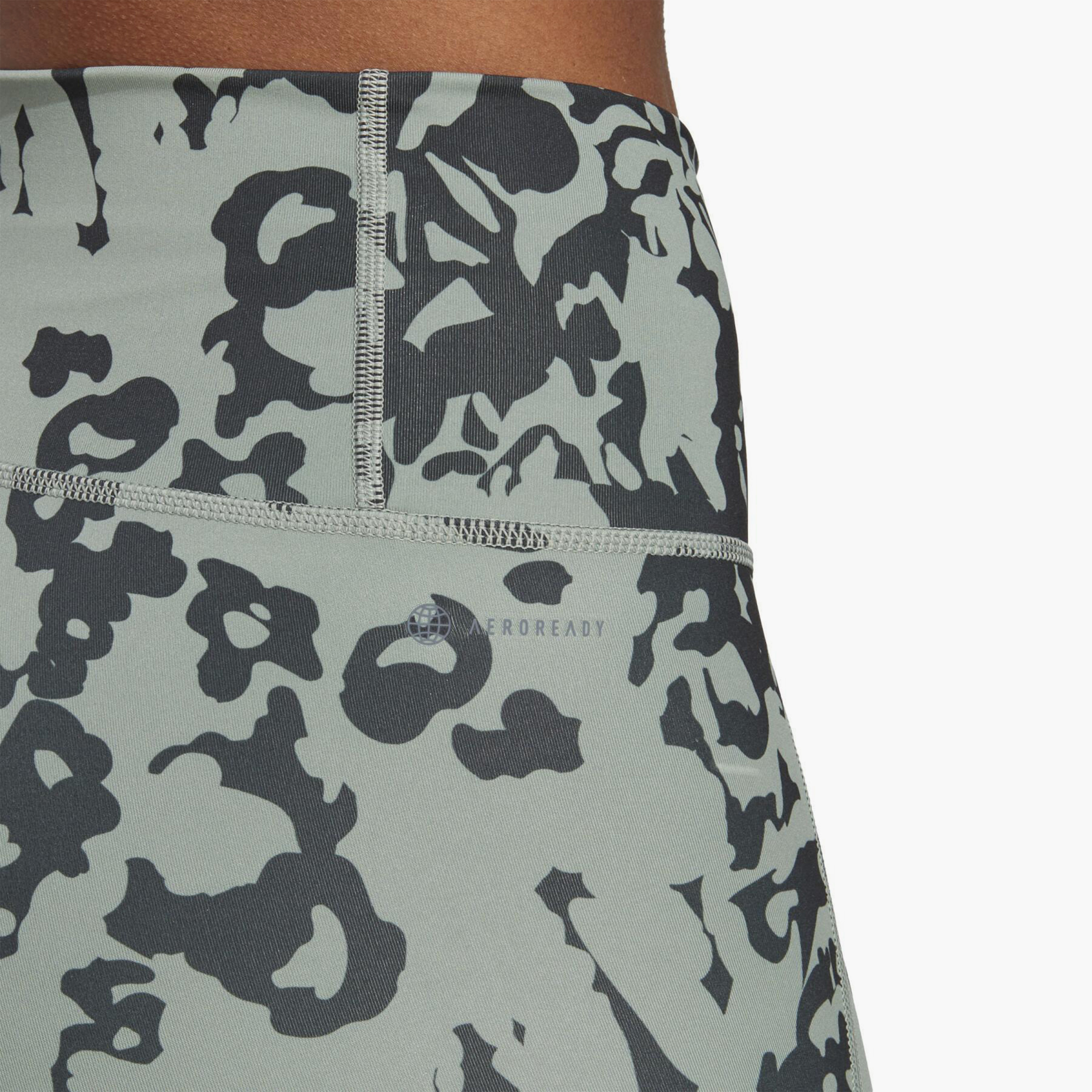  بنطال ضيق للسيدات من او بي تي برنت شو مزين بطبعة من اديداس-women-clothing-bottoms-leggings-image-5