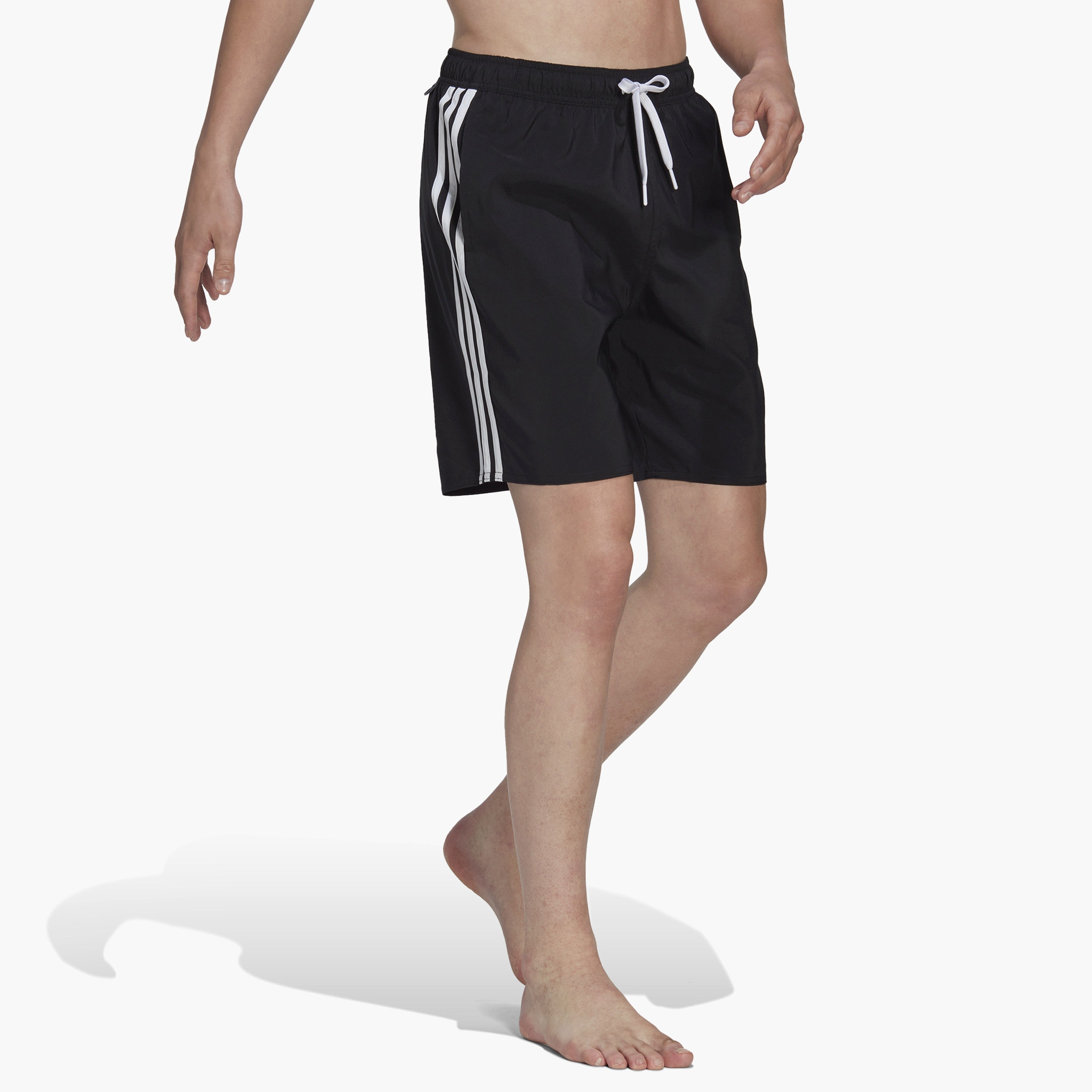 شورت السباحة ذو 3-سترايبس سي إل إكس للرجال من أديداس | OE-sports-men-clothing-swimwear-image-2