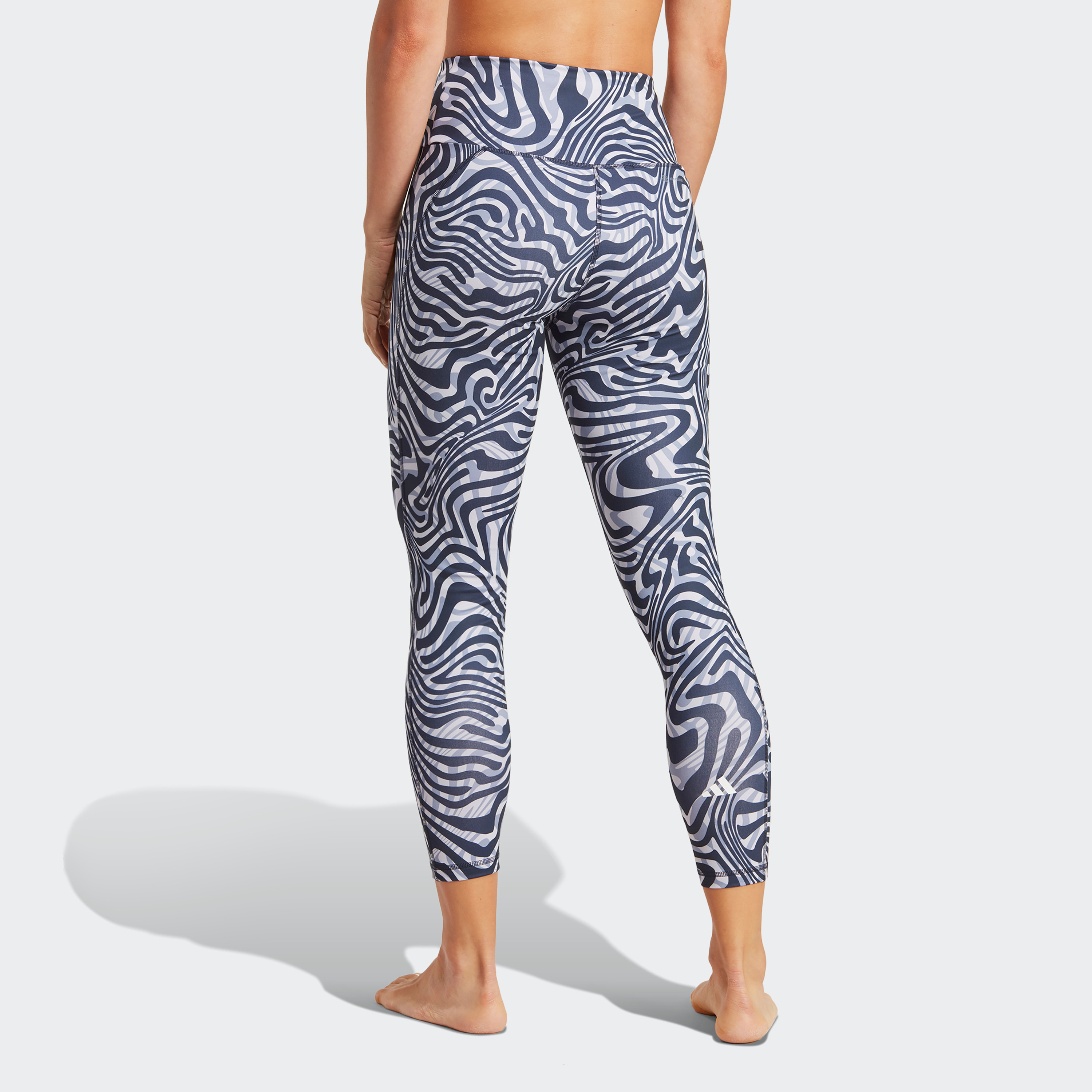  بنطلون ضيق للنساء، مقاس 78، مطبوعة عليه اي اس اس ا او بي لليوغا من اديداس-women-clothing-bottoms-leggings-image-4