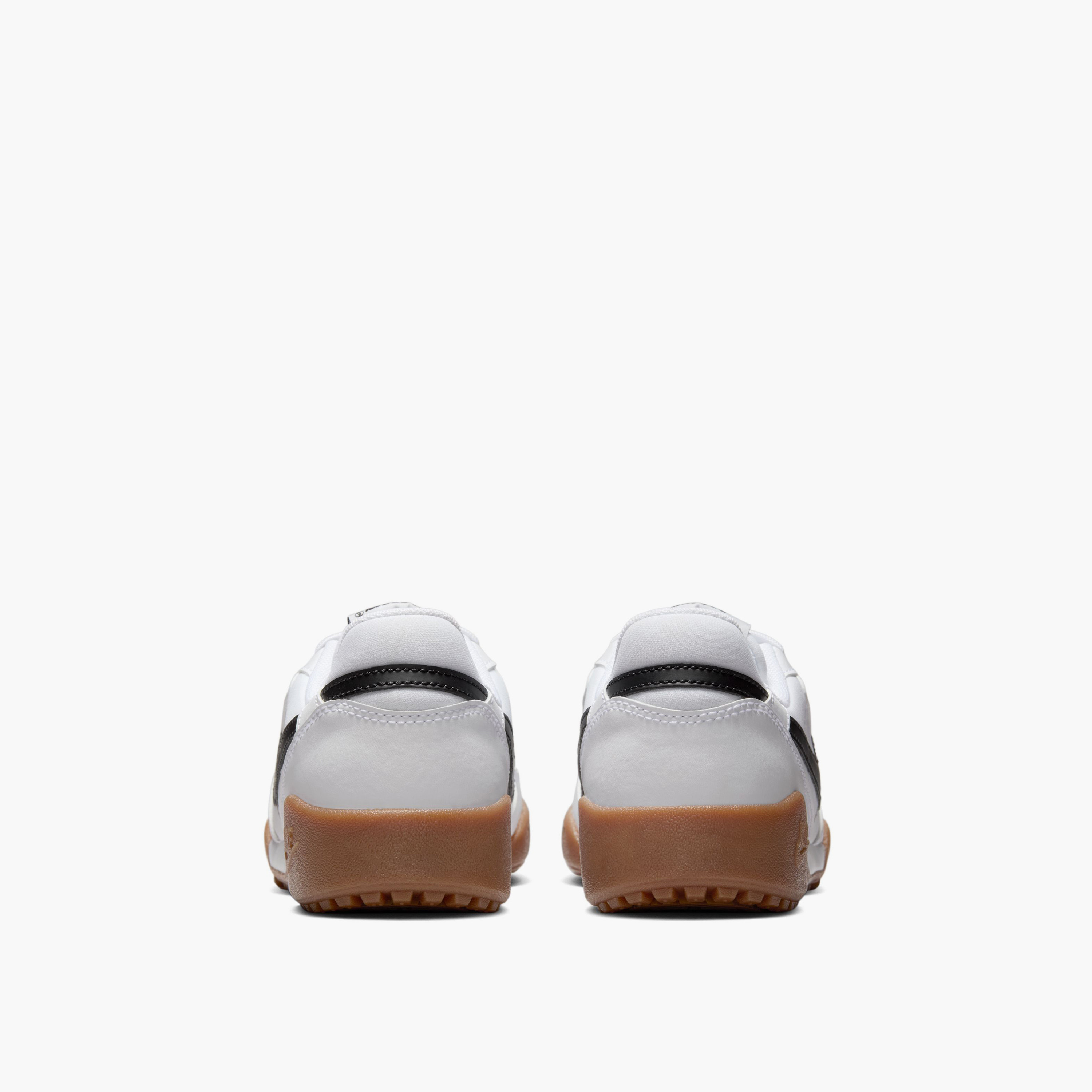 حذاء سنيكرز برباط إغلاق "تيرا مانتا بي جي" للأولاد من نايك - HV9702-101-boys-shoes-sneakers-image-6