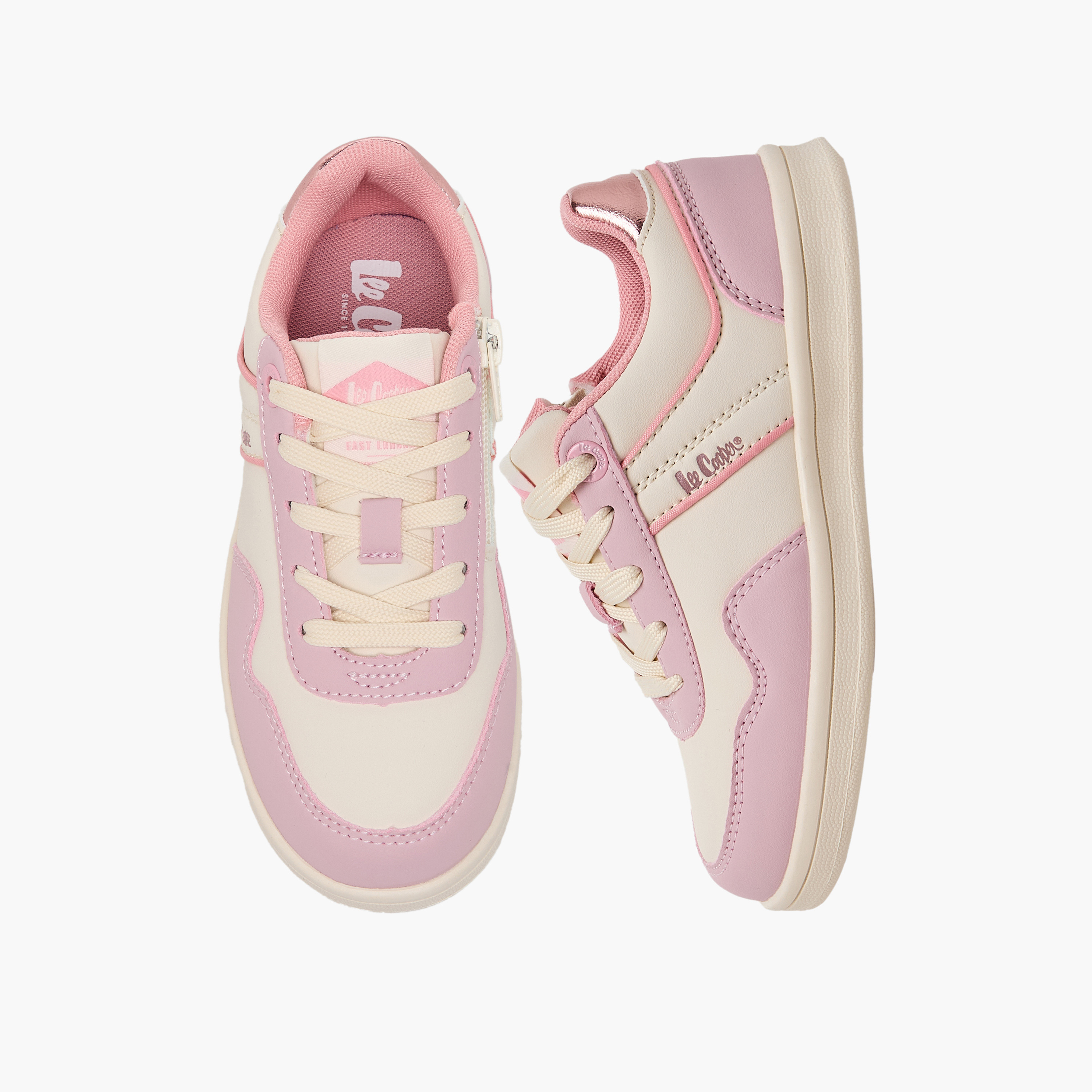 حذاء سنيكرز مخطط برقبة كاحل برباط للبنات من لي كوبر-girls-shoes-sneakers-image-1
