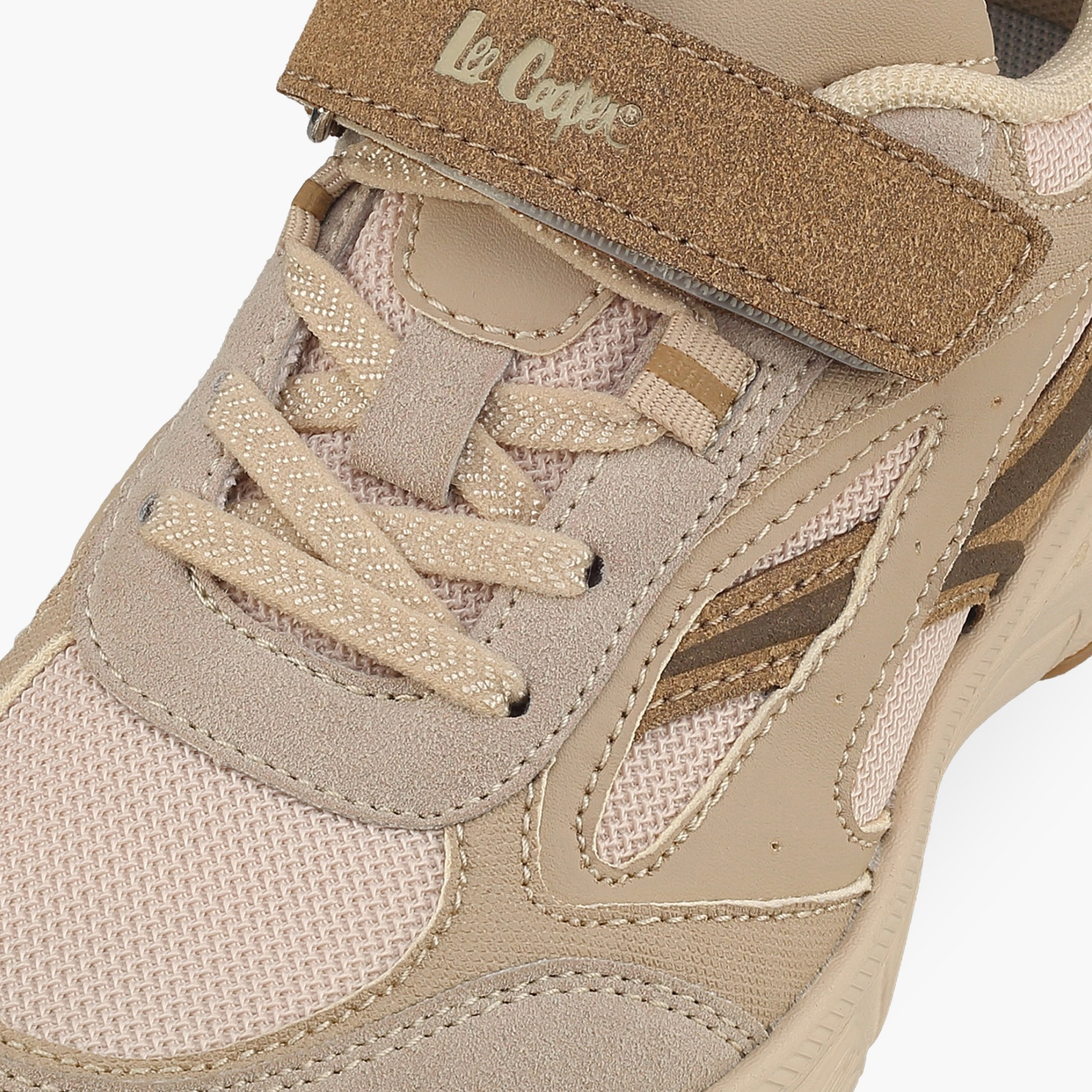 حذاء سنيكرز طول الكاحل بشريط إغلاق للأولاد من لي كوبر-boys-shoes-sneakers-image-4