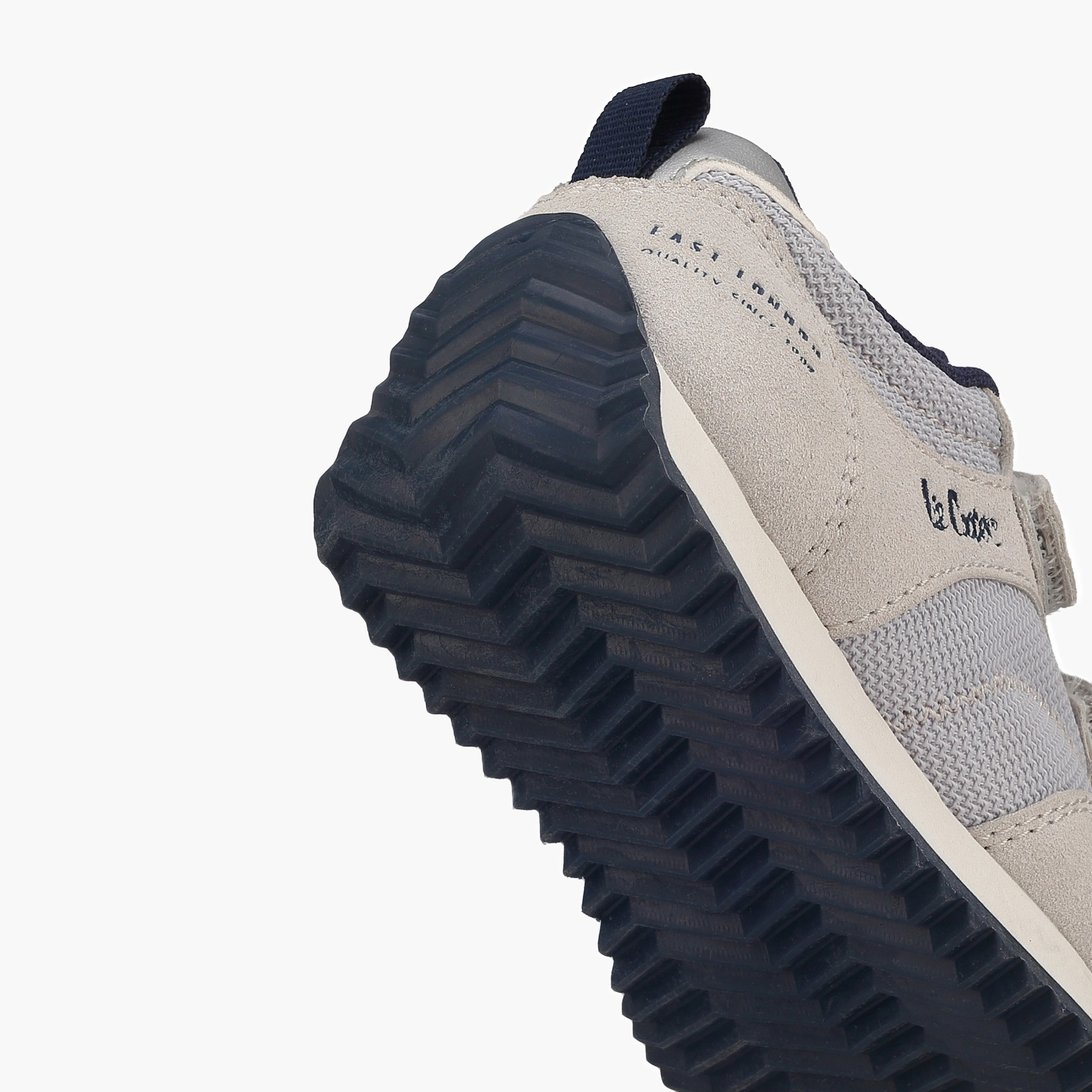 حذاء سنيكرز بشريط إغلاق لاصق للأولاد من لي كوبر-boys-shoes-sneakers-image-10