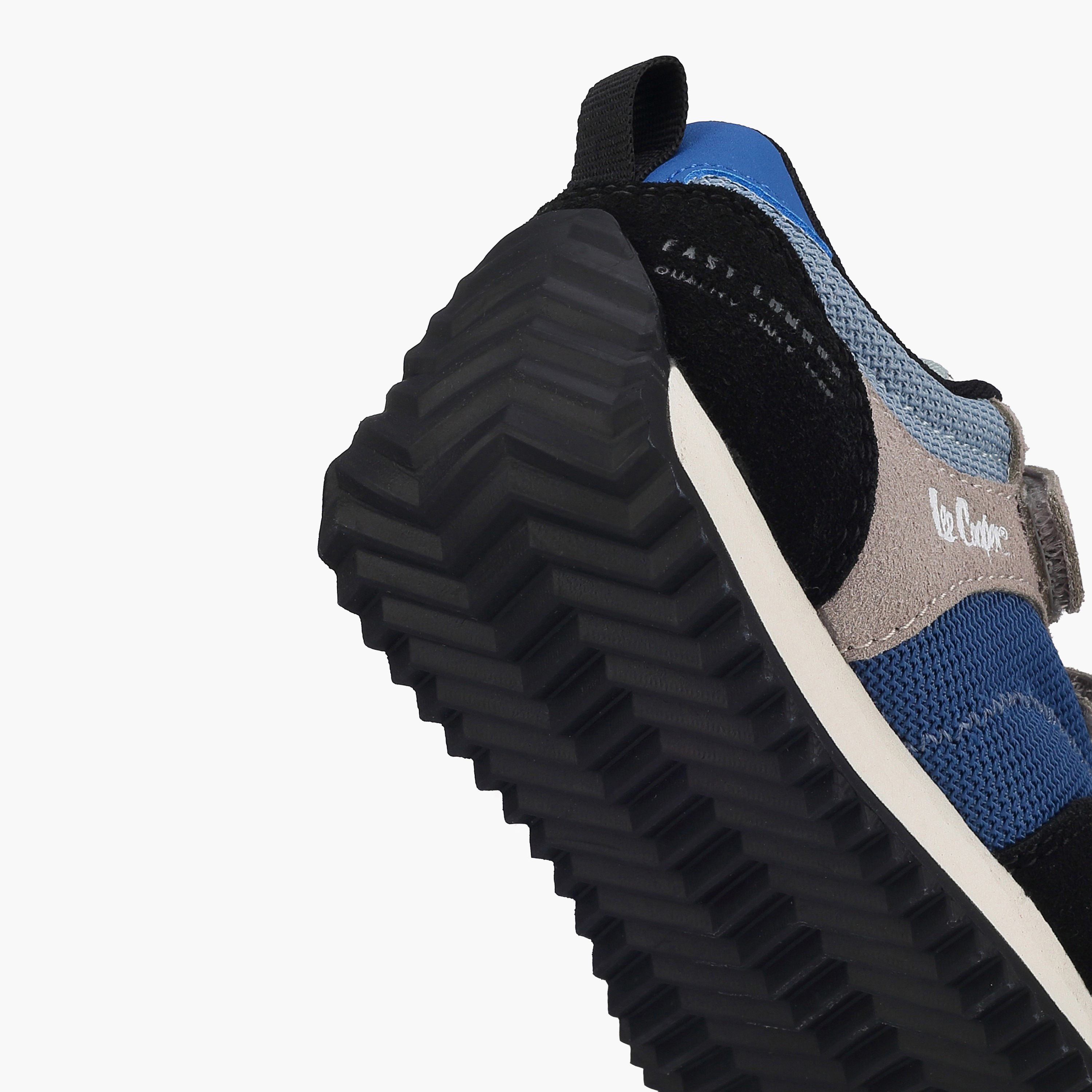 حذاء سنيكرز بشريط إغلاق لاصق للأولاد من لي كوبر-boys-shoes-sneakers-image-5
