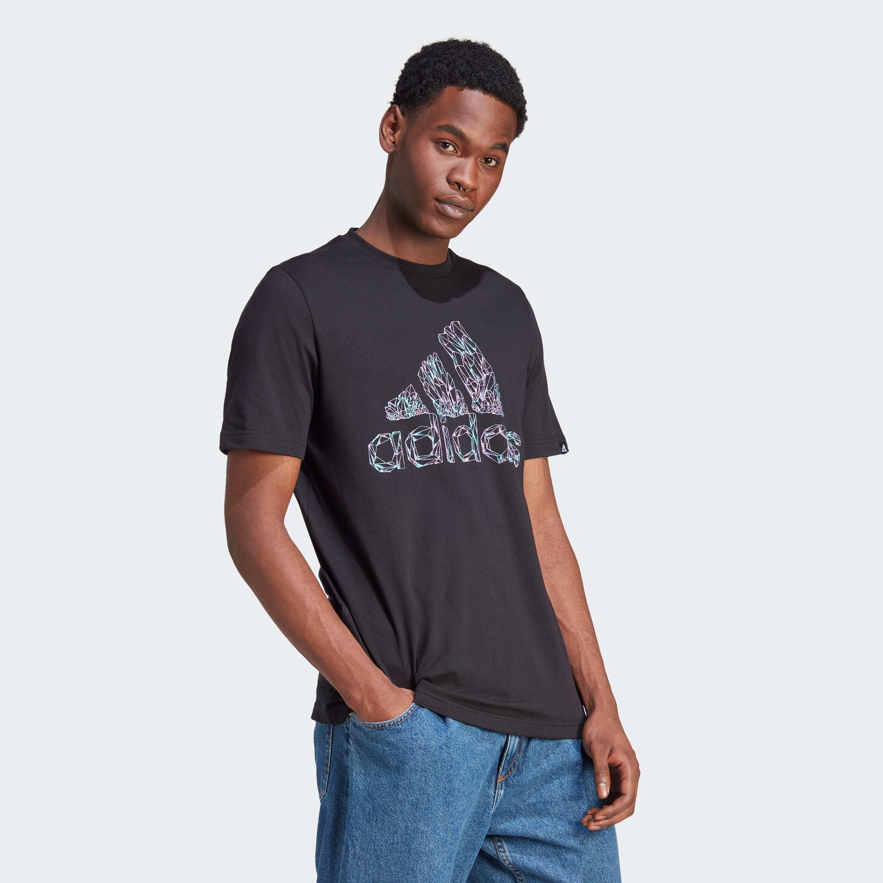 تيشرت صوفية غامضة للرجال سبورت وير من اديداس | او اي-men-clothing-sportswearandactivewear-tshirtsandpolos-image-2