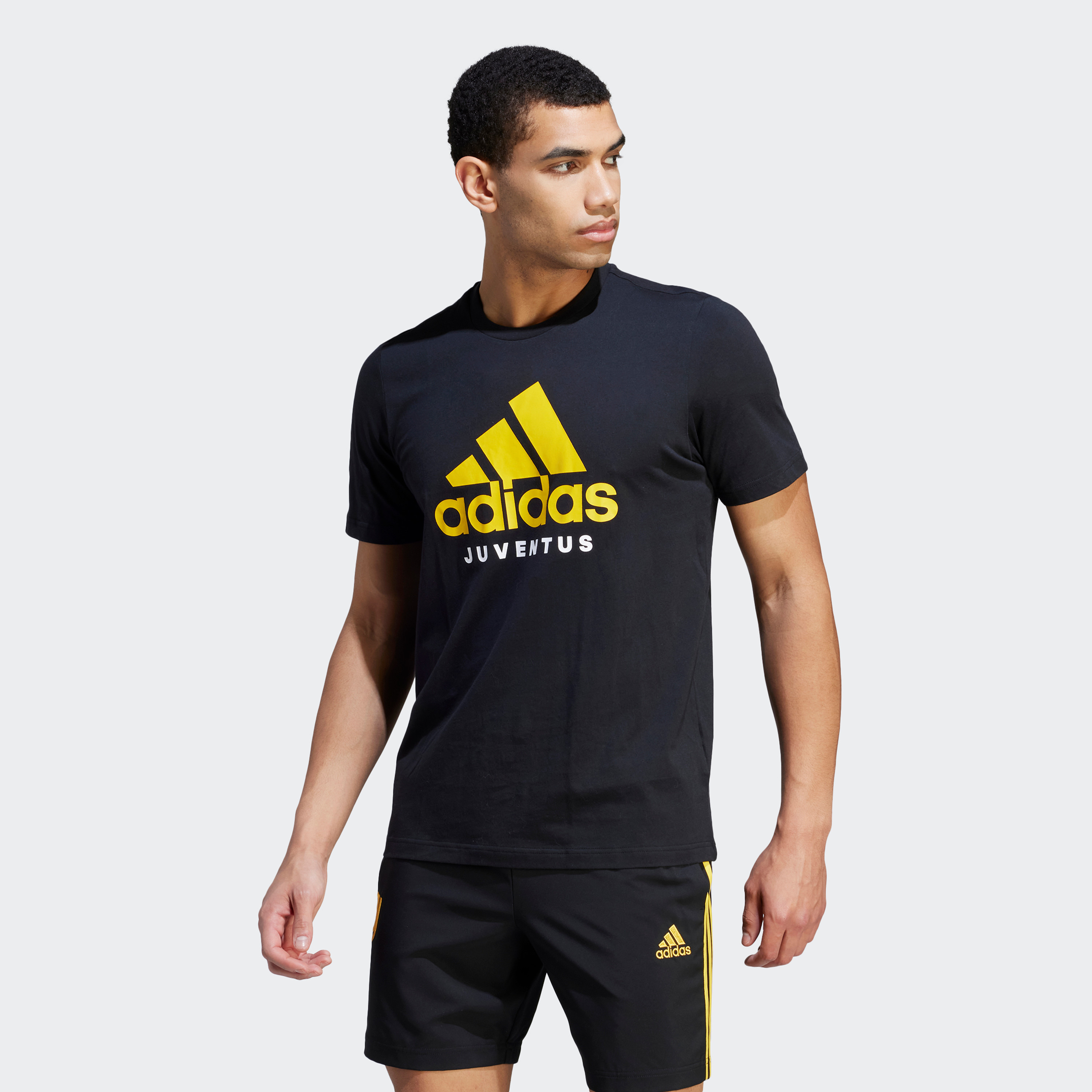 اديداس تي شيرت جوينتس دي ان ايه جرافيك للرجال من اديداس | او اي-men-clothing-sportswearandactivewear-tshirtsandpolos-image-1