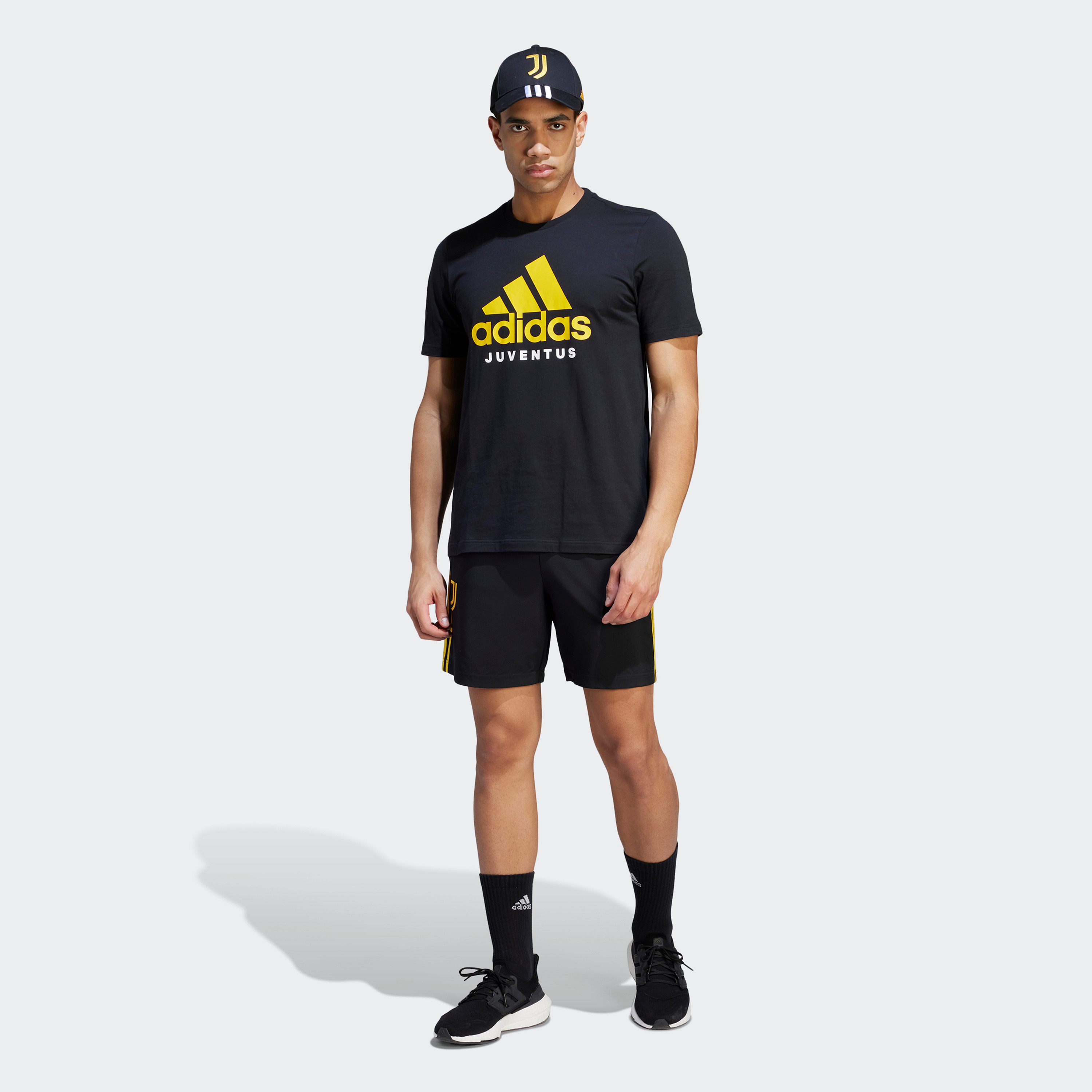 Adidas Men Juventus DNA Graphic T-Shirt | OE-men-clothing-sportswearandactivewear-tshirtsandpolos-image-2