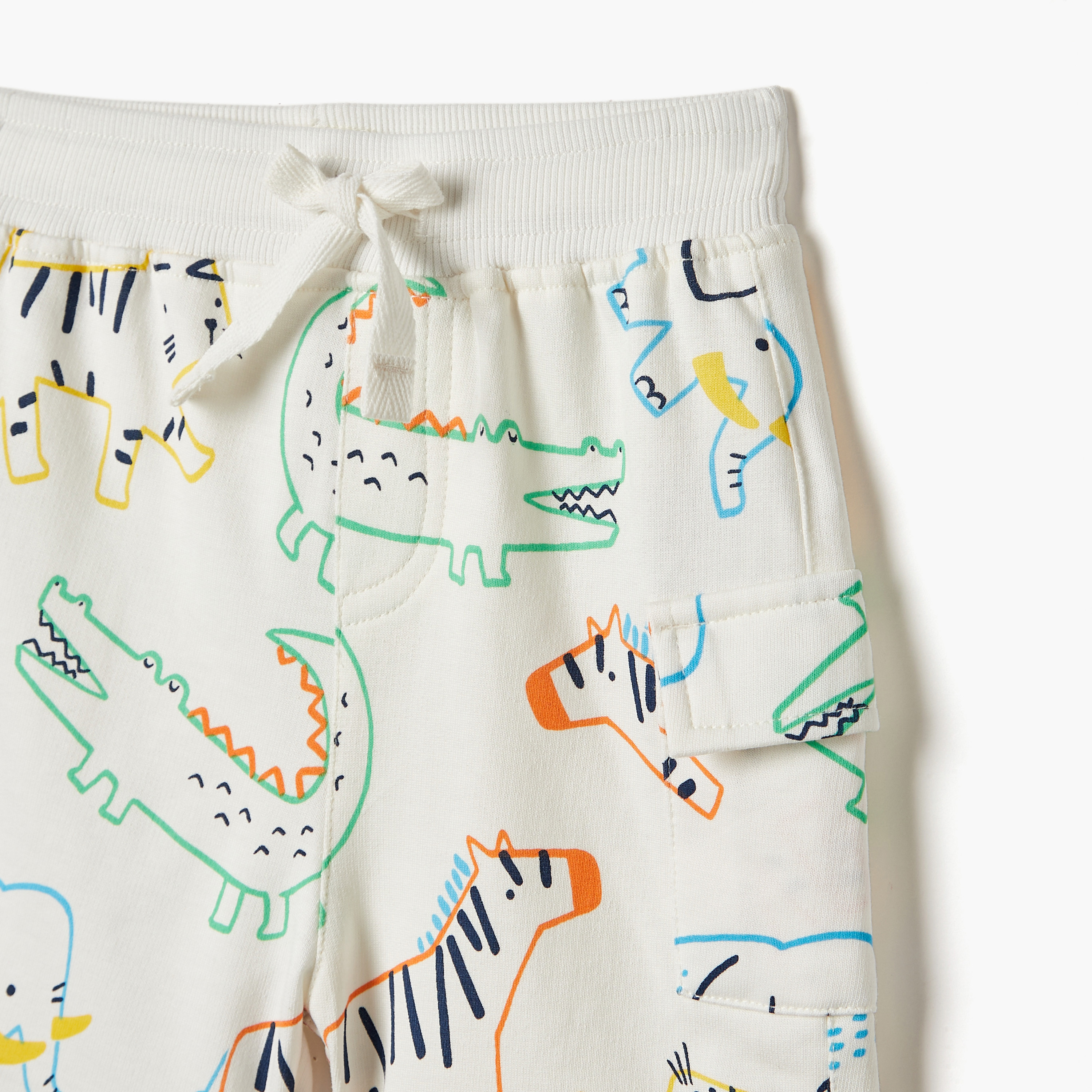 Juniors Printed Shorts with Drawstring Closure and Pocket-baby-boys-clothing-bottoms-shorts-image-3