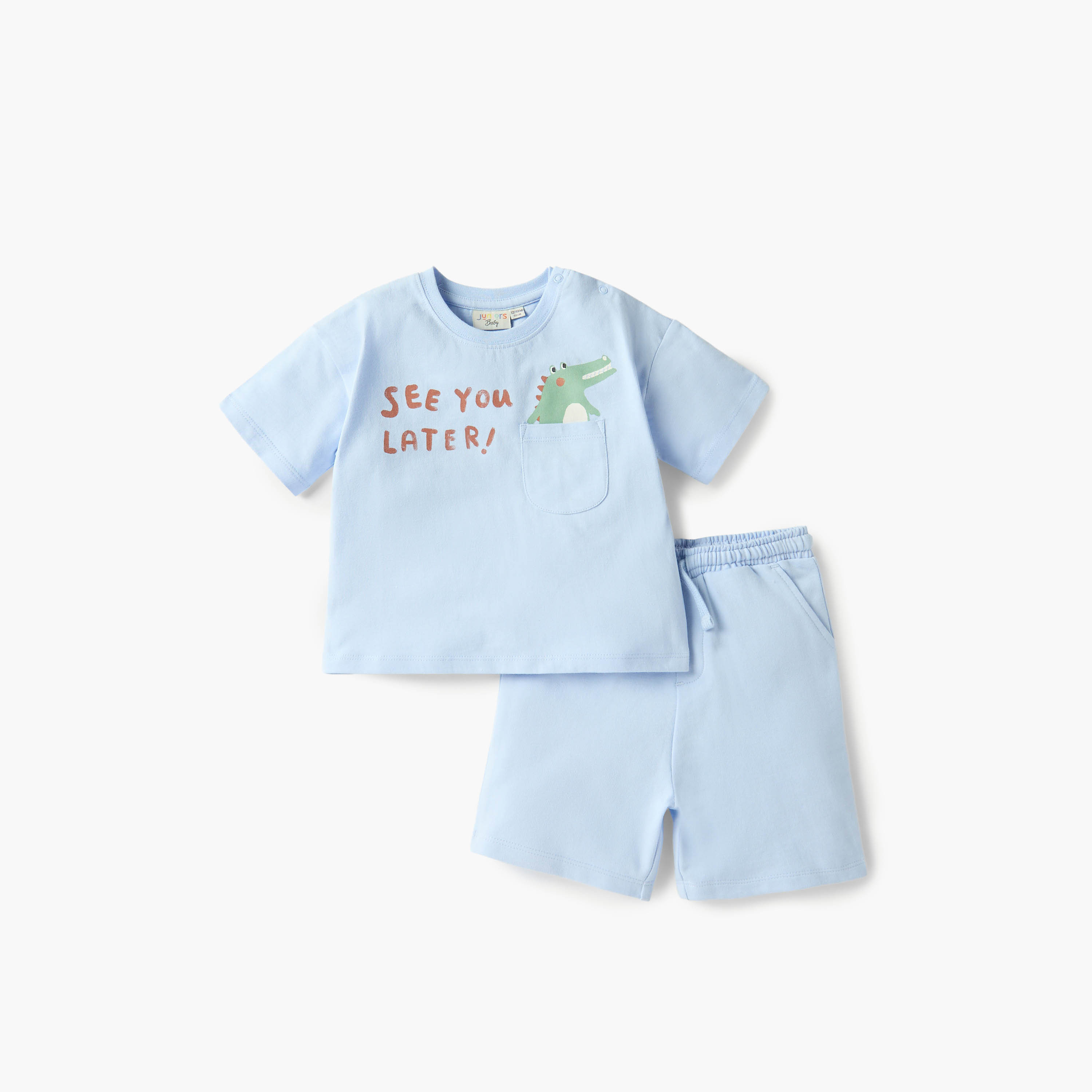 طقم شورت وتيشيرت بياقة ضيقة وطبعات من جونيورز-baby-boys-clothing-setsandcoords-image-1