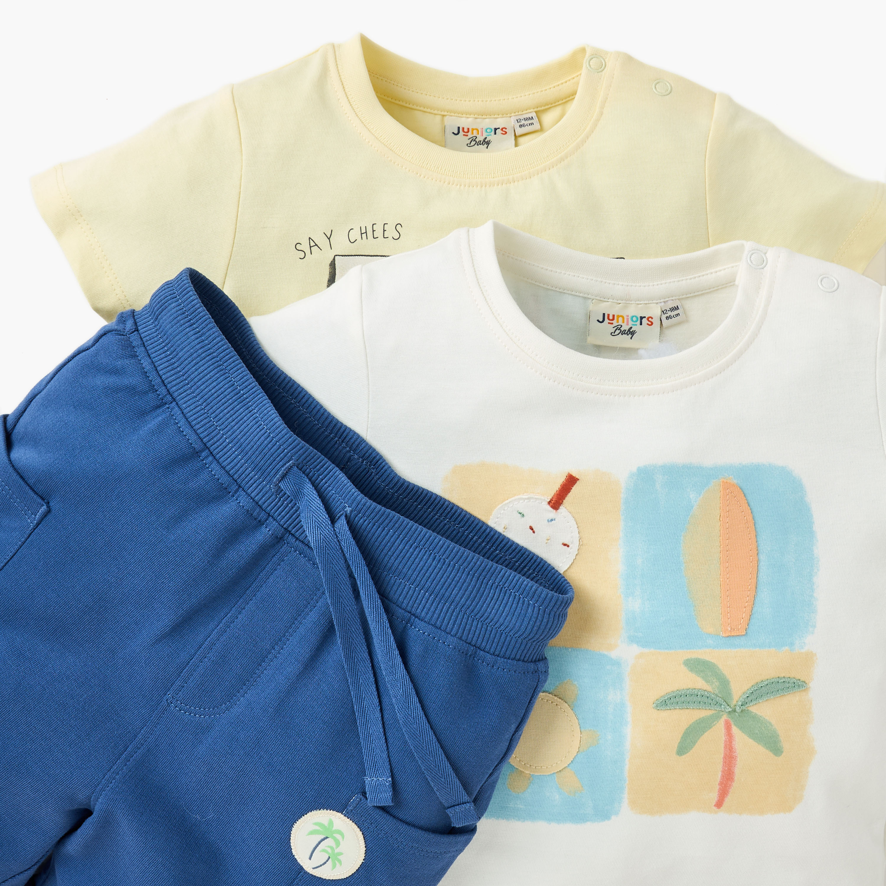 طقم 2 تيشيرت وشورت بطبعات من جونيورز-baby-boys-clothing-setsandcoords-image-4