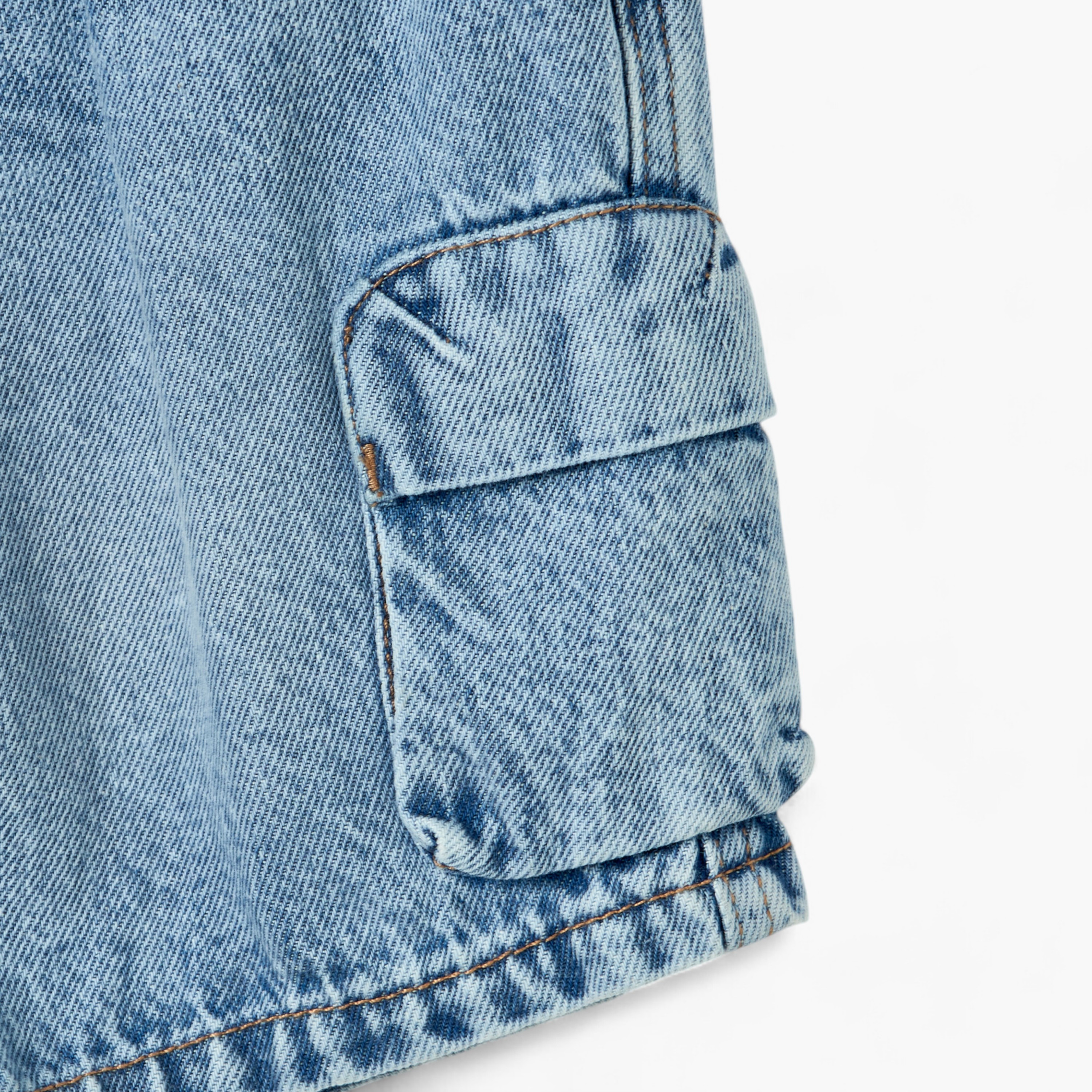 Juniors Solid Denim Shorts with Elasticated Drawstring Closure and Pockets-baby-boys-clothing-bottoms-shorts-image-3