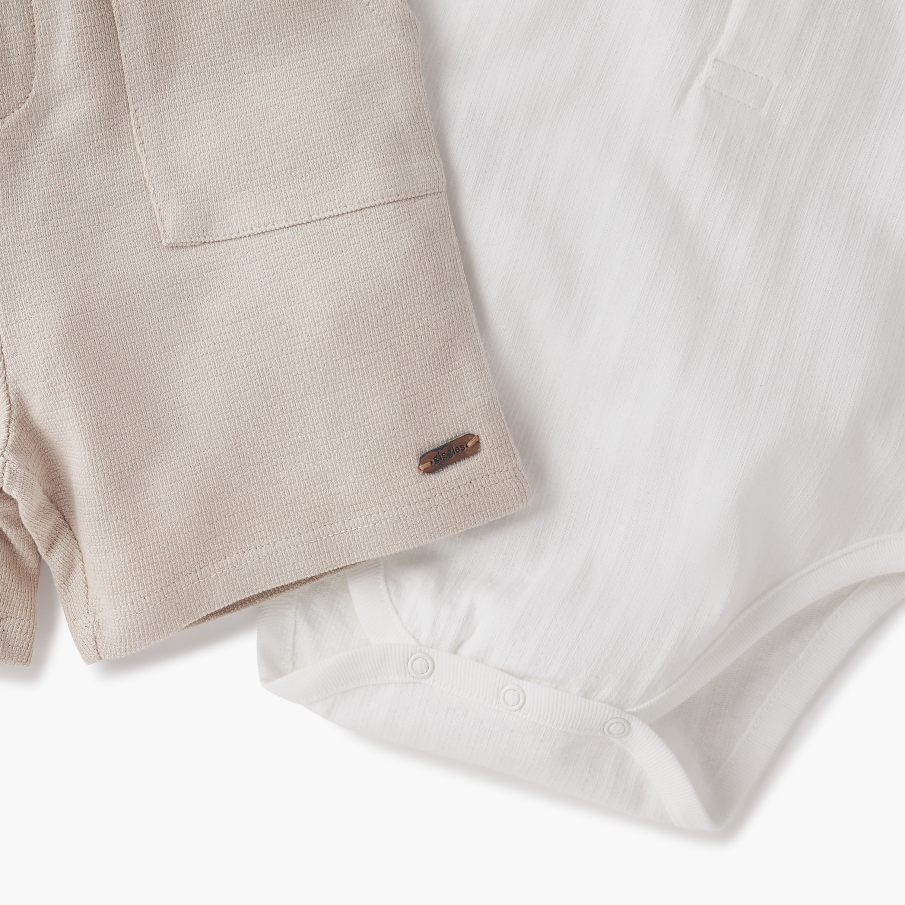 طقم شورت وبودي سوت مخطط من جيجلز-baby-boys-clothing-setsandcoords-image-5