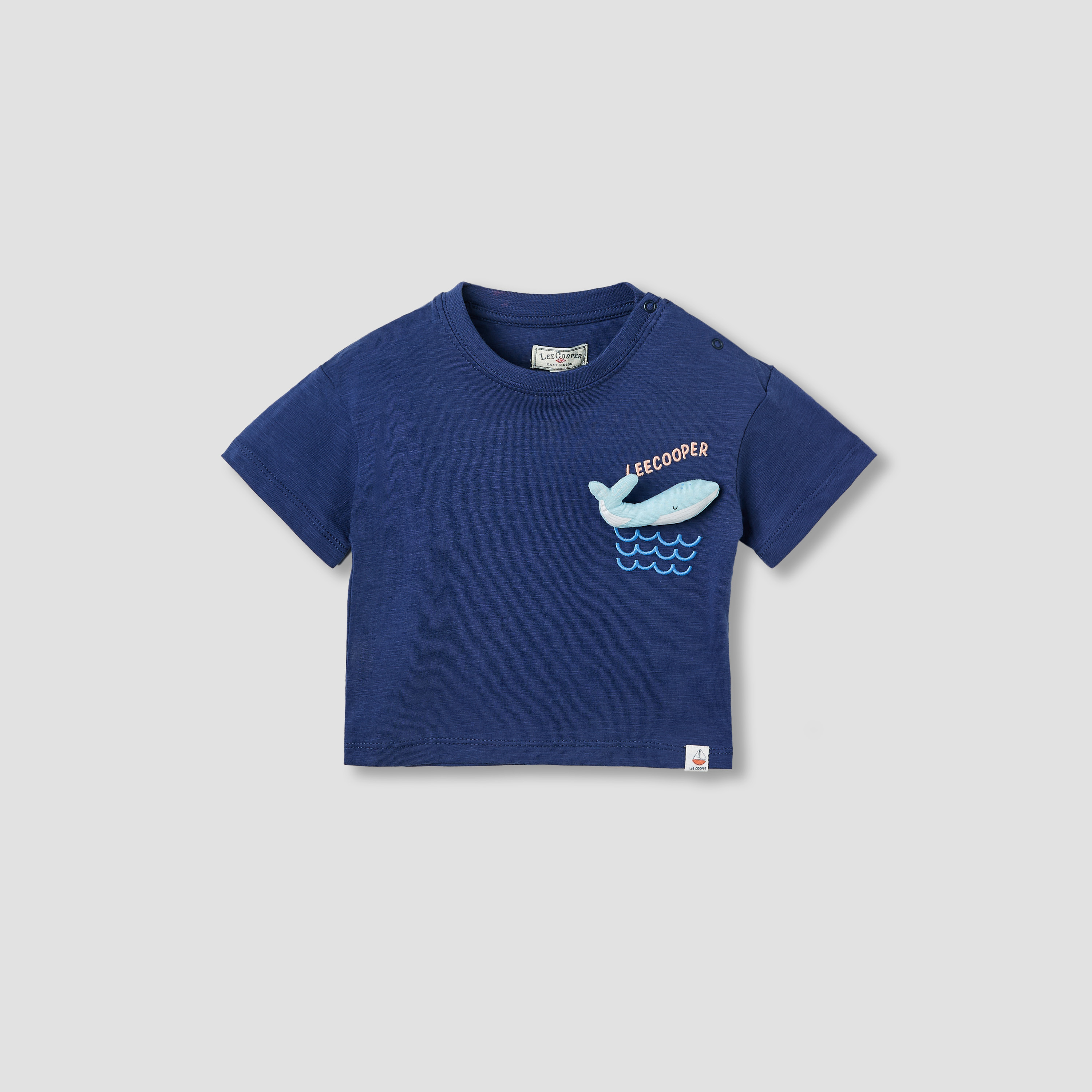 طقم تيشيرت وشورت بزخارف حوت من لي كوبر-baby-boys-clothing-setsandcoords-image-2