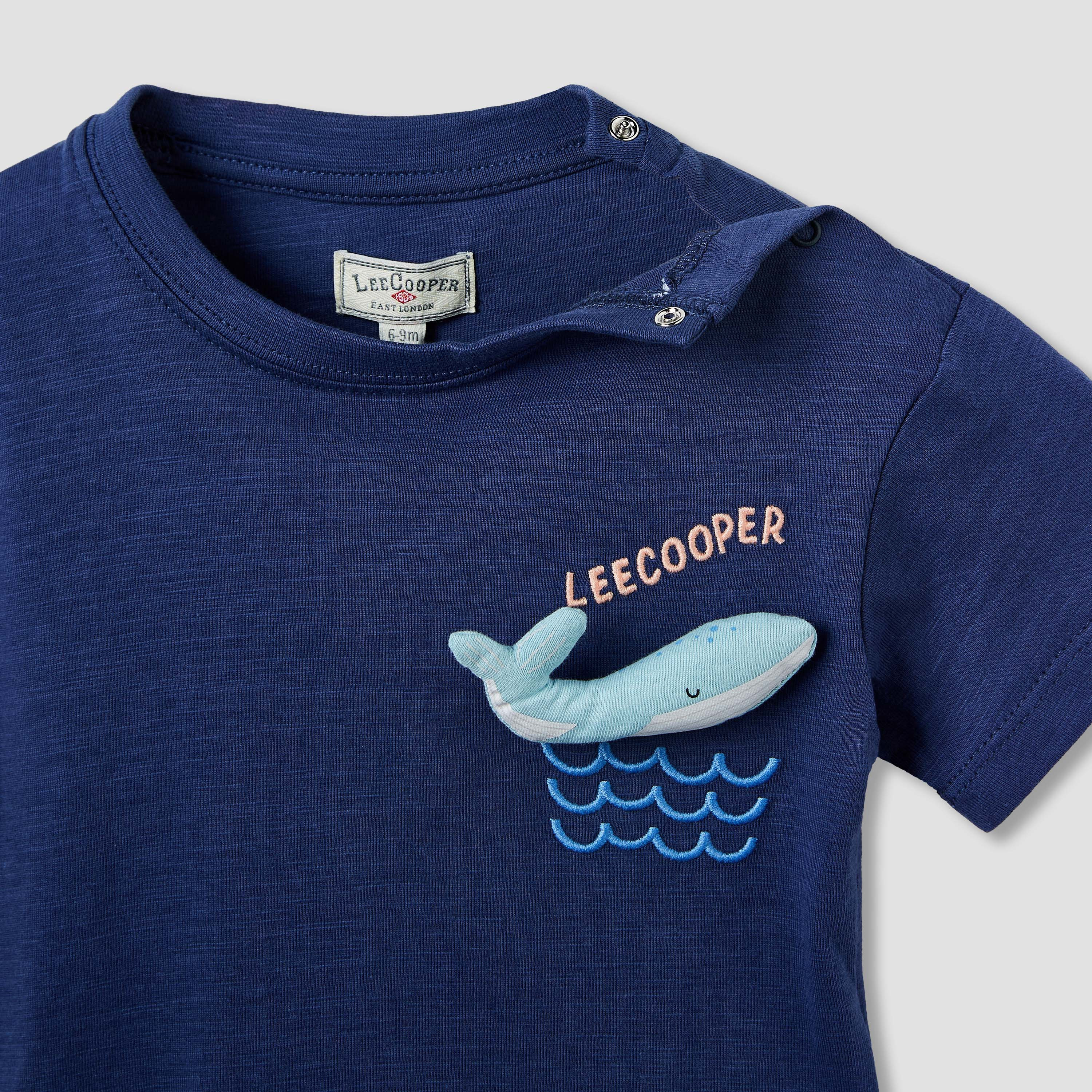 طقم تيشيرت وشورت بزخارف حوت من لي كوبر-baby-boys-clothing-setsandcoords-image-4