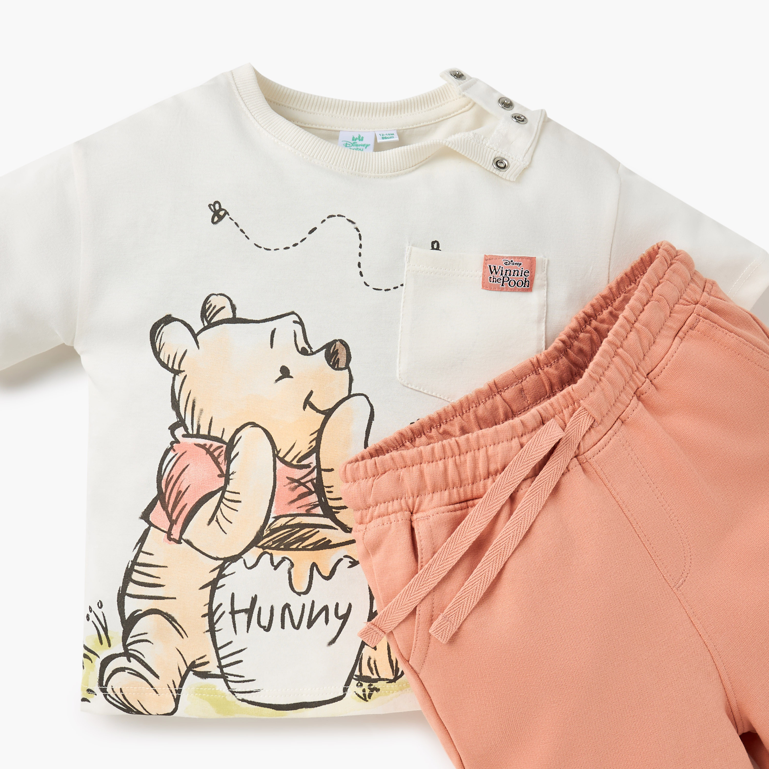طقم تيشيرت بطبعات وشورت-baby-boys-clothing-setsandcoords-image-4