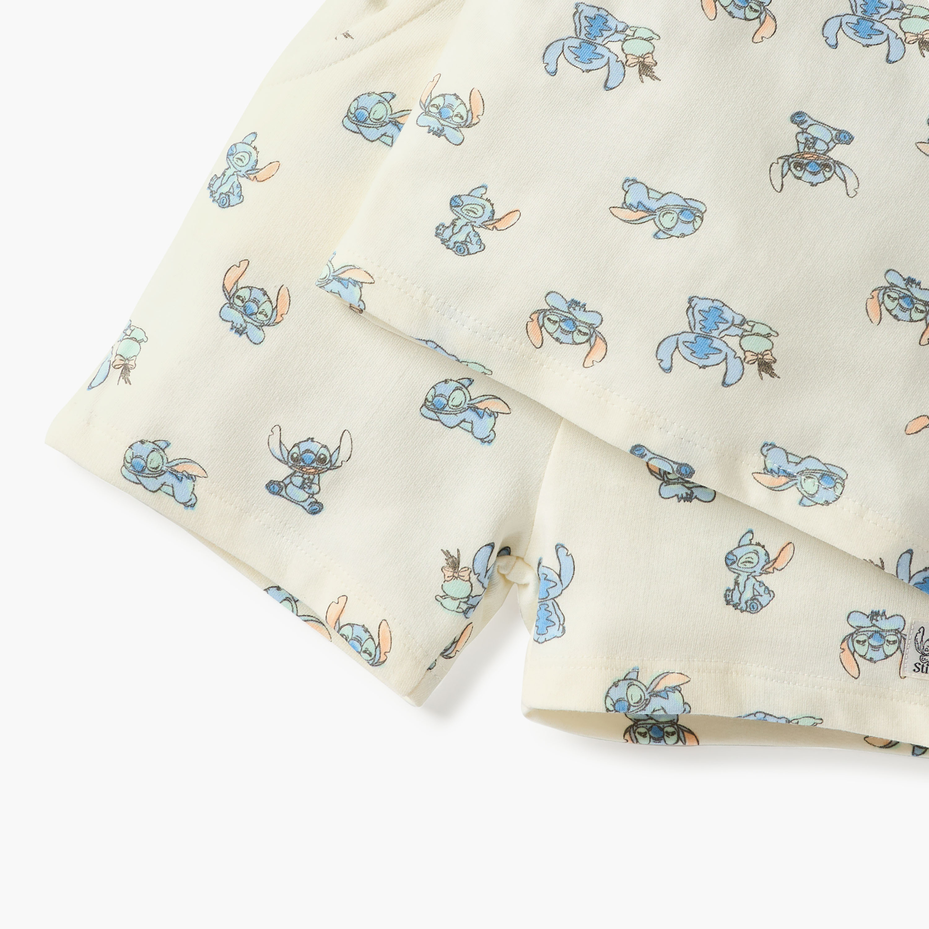 طقم شورت وتيشيرت بطبعات ستيتش من ديزني-baby-boys-clothing-setsandcoords-image-5