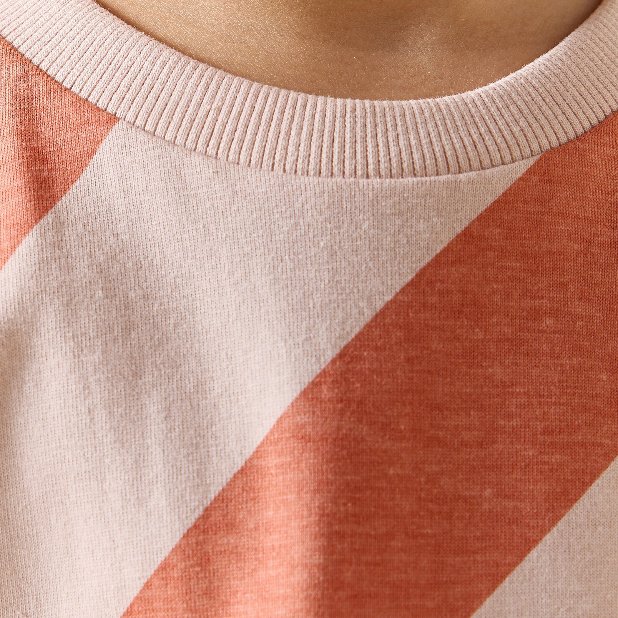 تيشيرت مخطط بياقة ضيقة وأكمام قصيرة من جونيورز-boys-clothing-tshirtsandpolos-image-5