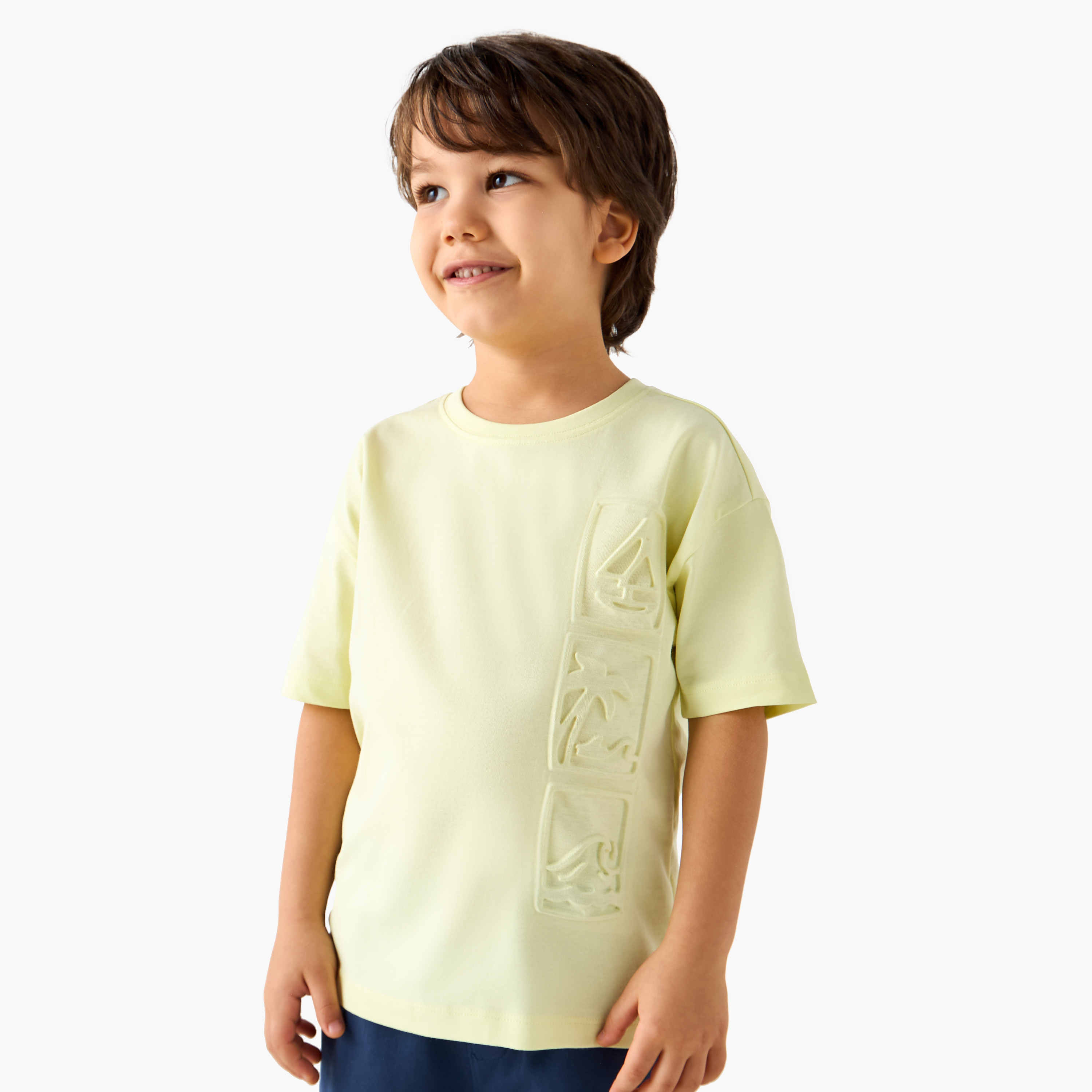 Juniors Embossed Detail T-shirt with Short Sleeves-boys-clothing-tshirtsandpolos-image-1