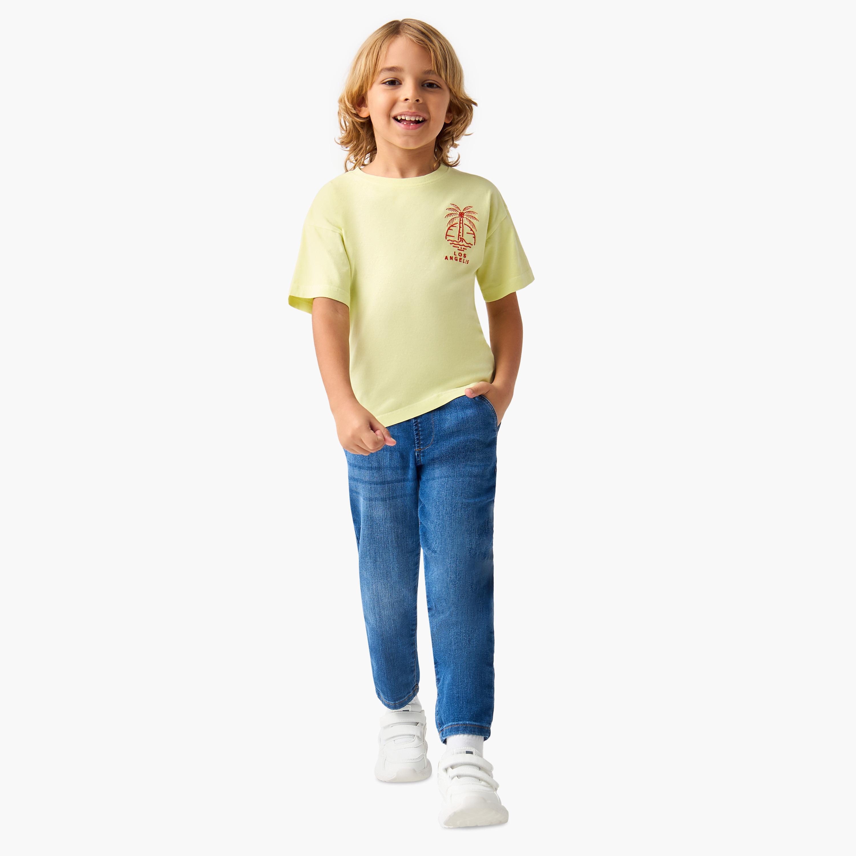 تيشيرت مطرز بأكمام قصيرة من جونيورز-boys-clothing-tshirtsandpolos-image-2