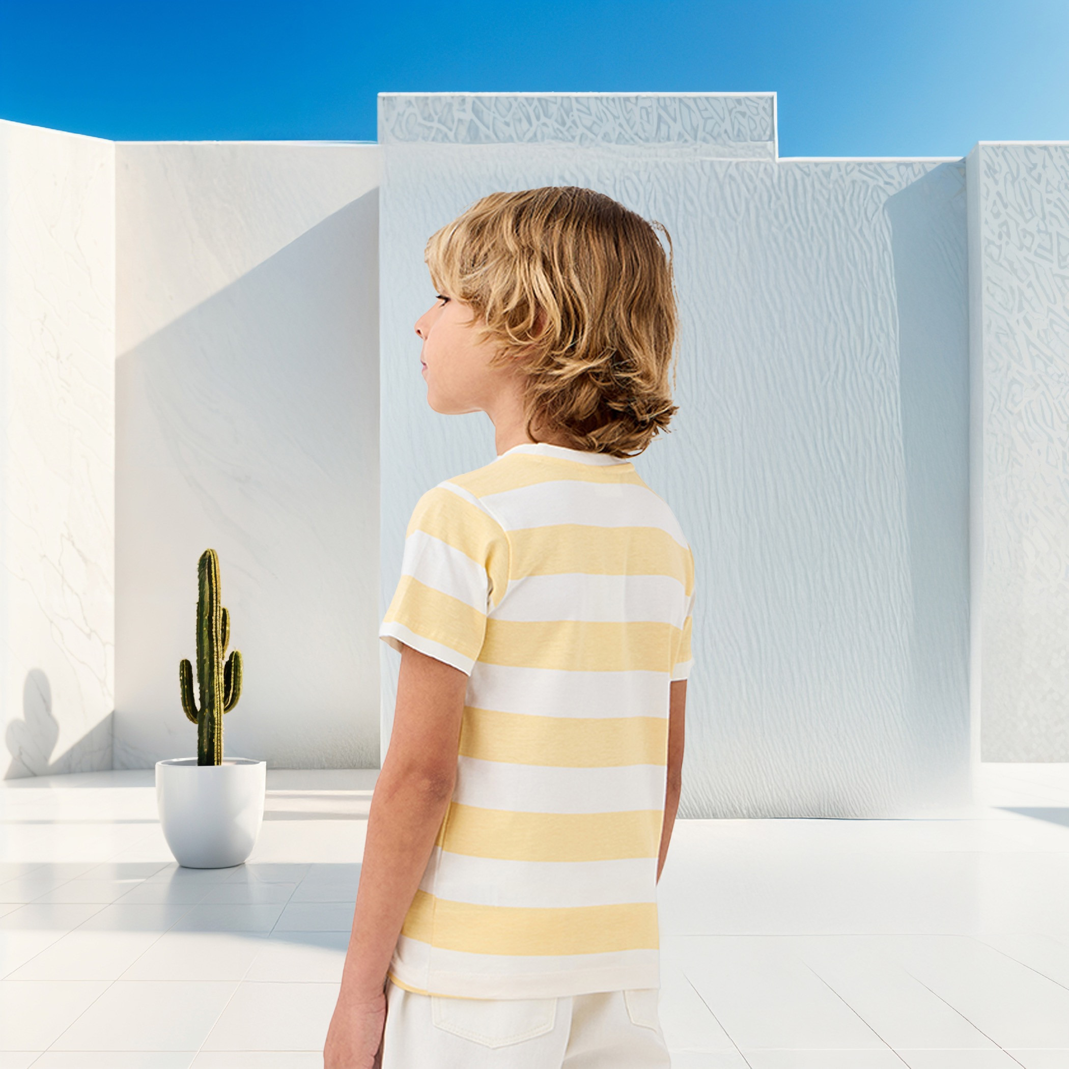 تيشيرت مخطط بياقة ضيقة وأكمام قصيرة من جونيورز-boys-clothing-tshirtsandpolos-image-3