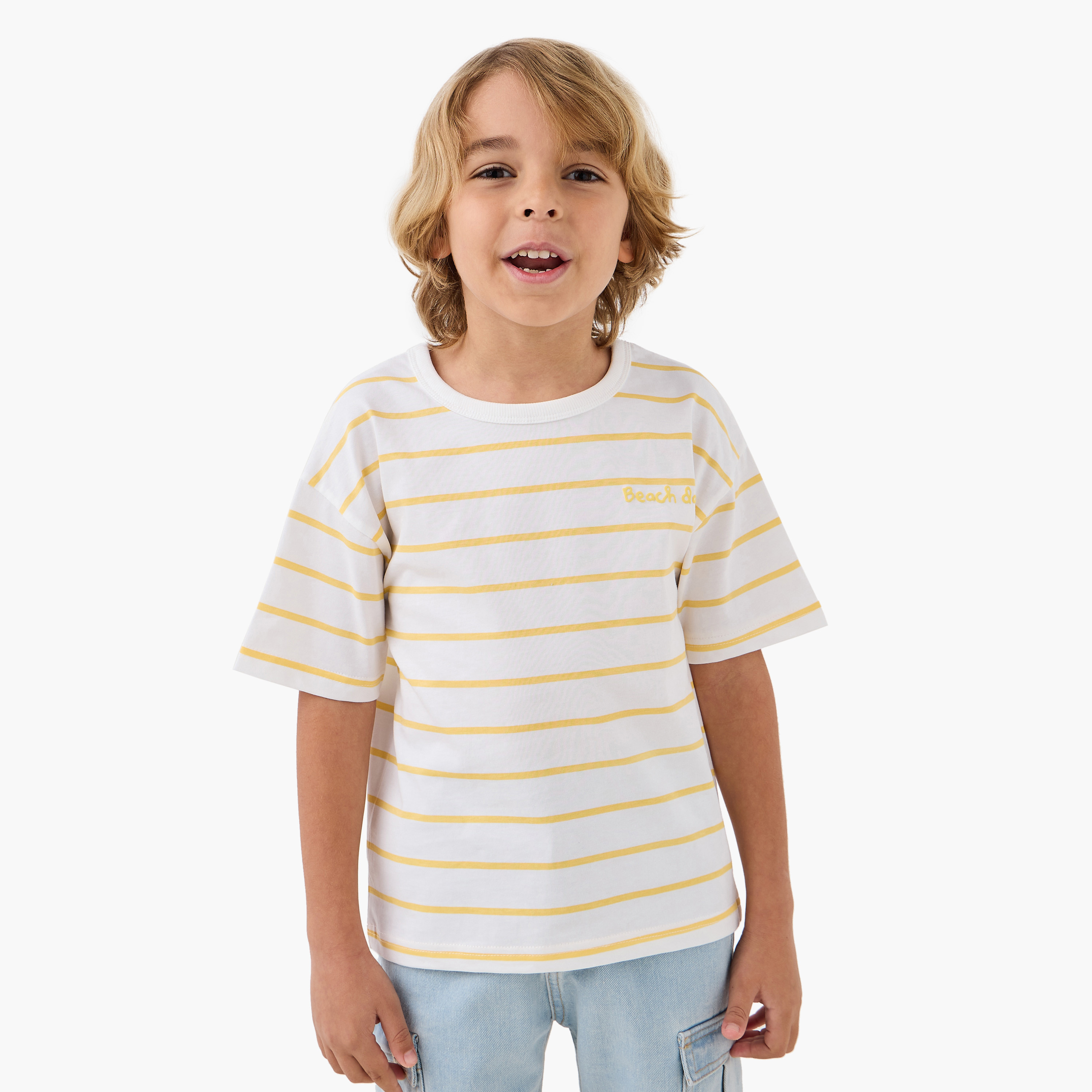 تيشيرت مخطط بياقة ضيقة وأكمام قصيرة من جونيورز-boys-clothing-tshirtsandpolos-image-6