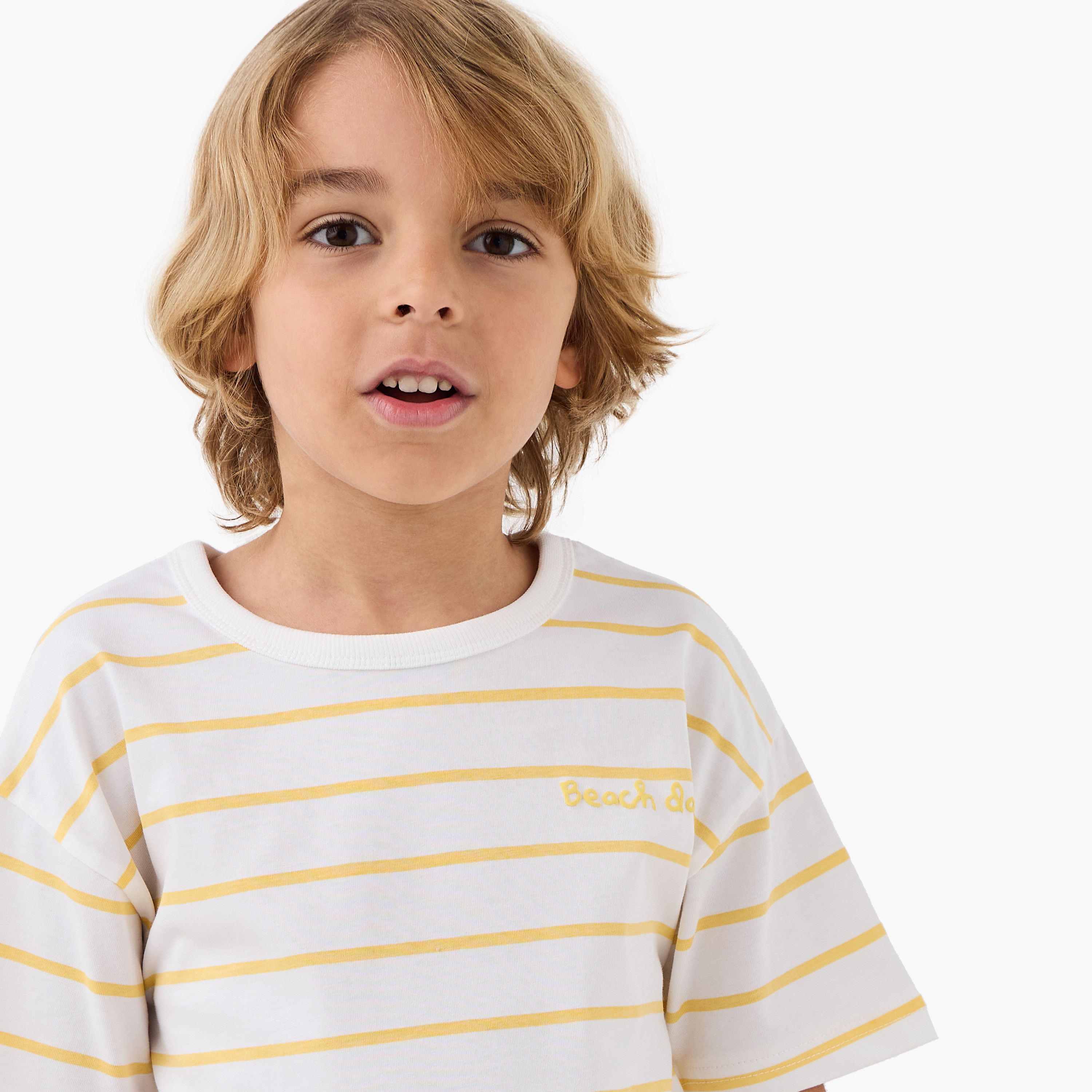 تيشيرت مخطط بياقة ضيقة وأكمام قصيرة من جونيورز-boys-clothing-tshirtsandpolos-image-9