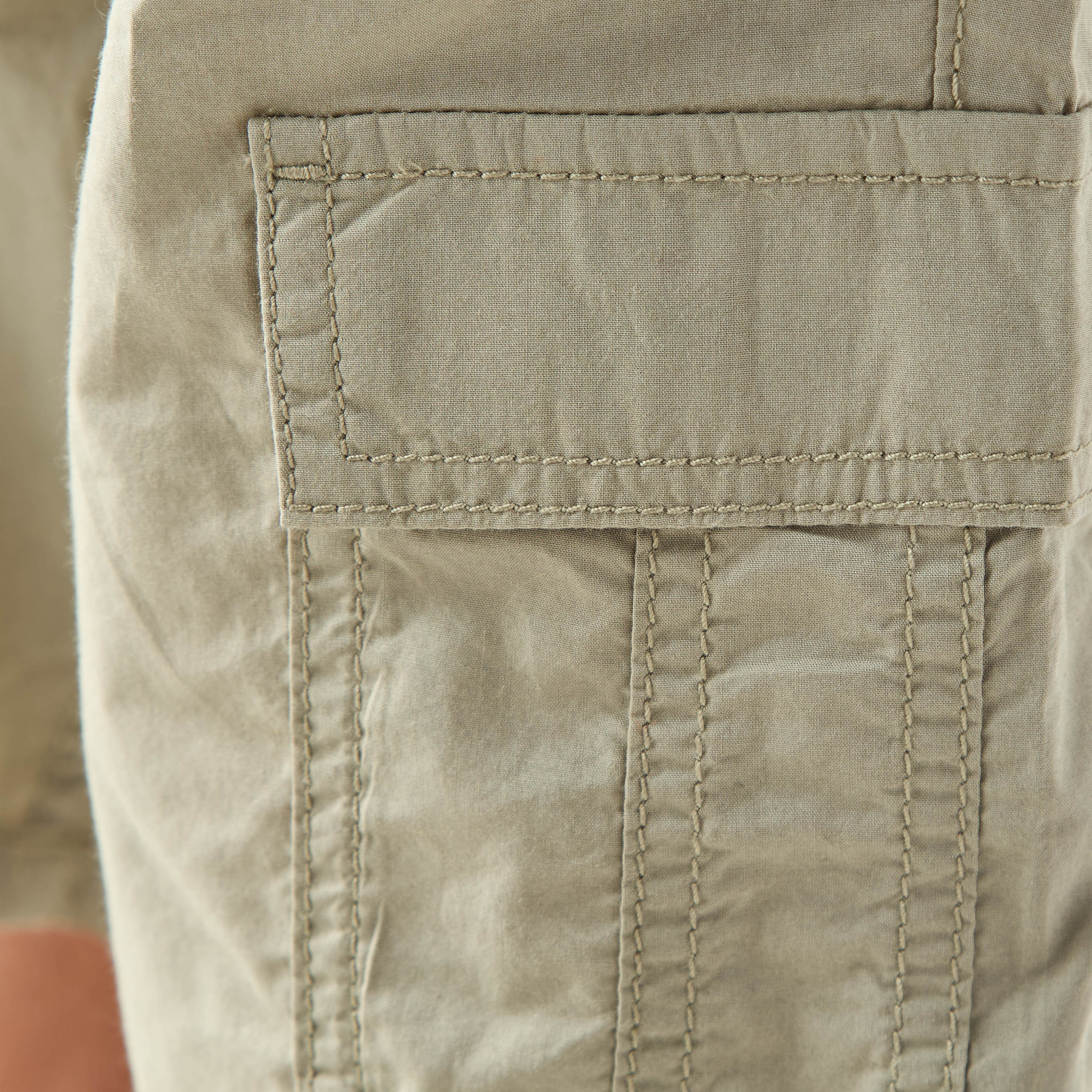 شورت كارجو سادة برباط إغلاق وجيوب من جونيورز-baby-boys-clothing-bottoms-shorts-image-5