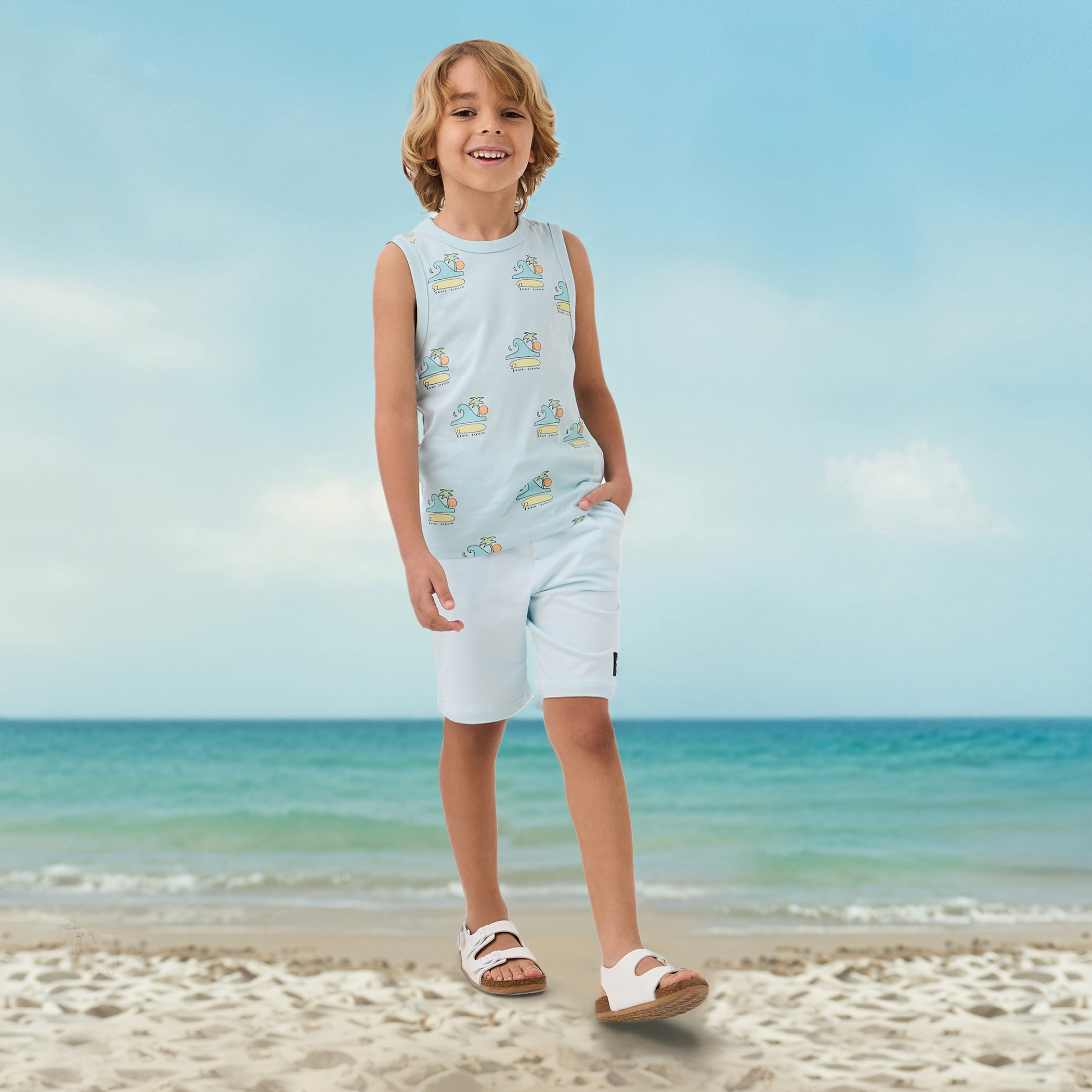 شورت برباط إغلاق وجيوب وتفاصيل شعار من جونيورز-boys-clothing-bottoms-shorts-image-5