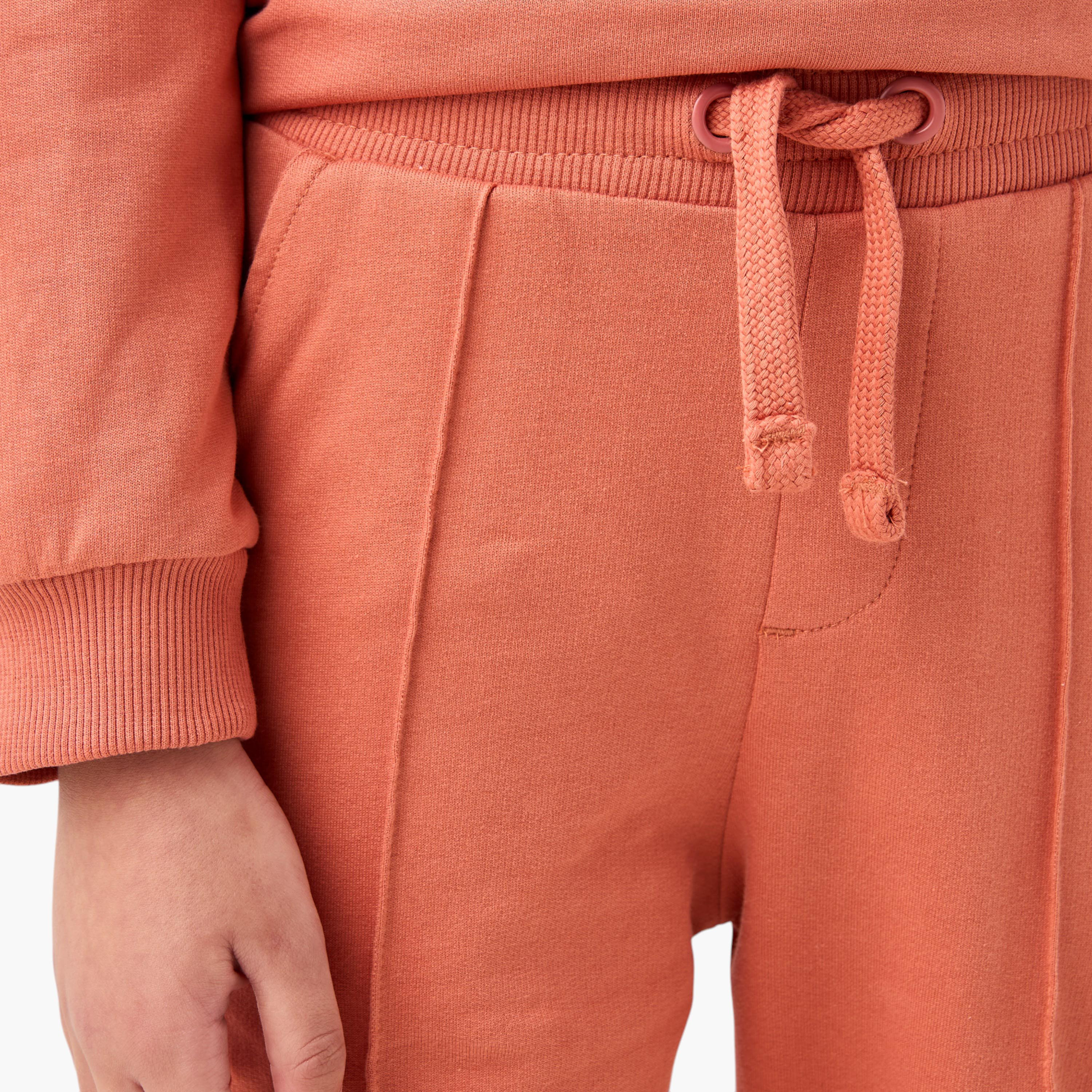 بنطلون رياضي سادة بجيوب ورباط إغلاق من جونيورز-boys-clothing-bottoms-joggersandtrackpants-image-4