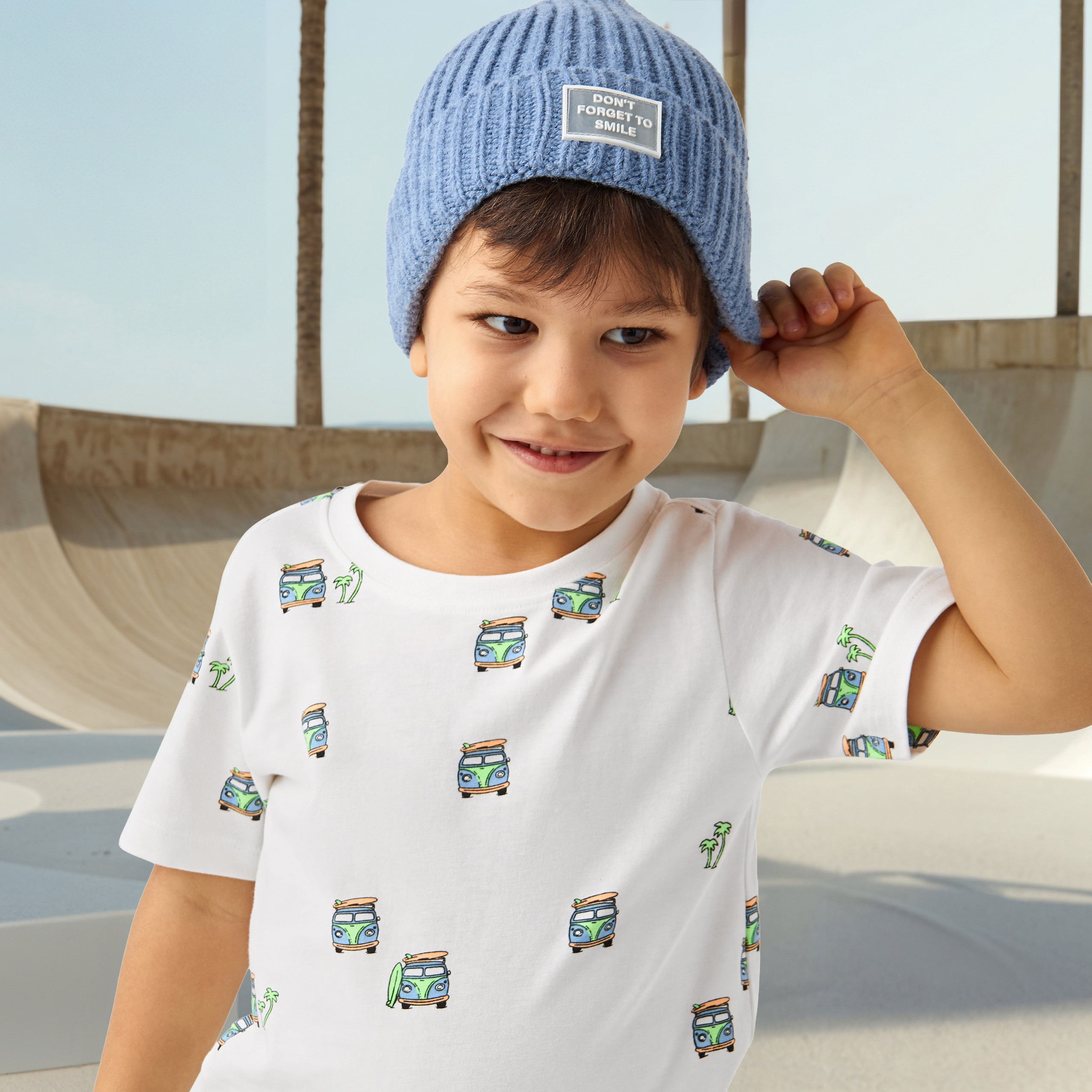 شورت بطبعات مع تيشيرتات من جونيورز-boys-clothing-setsandcoords-image-7