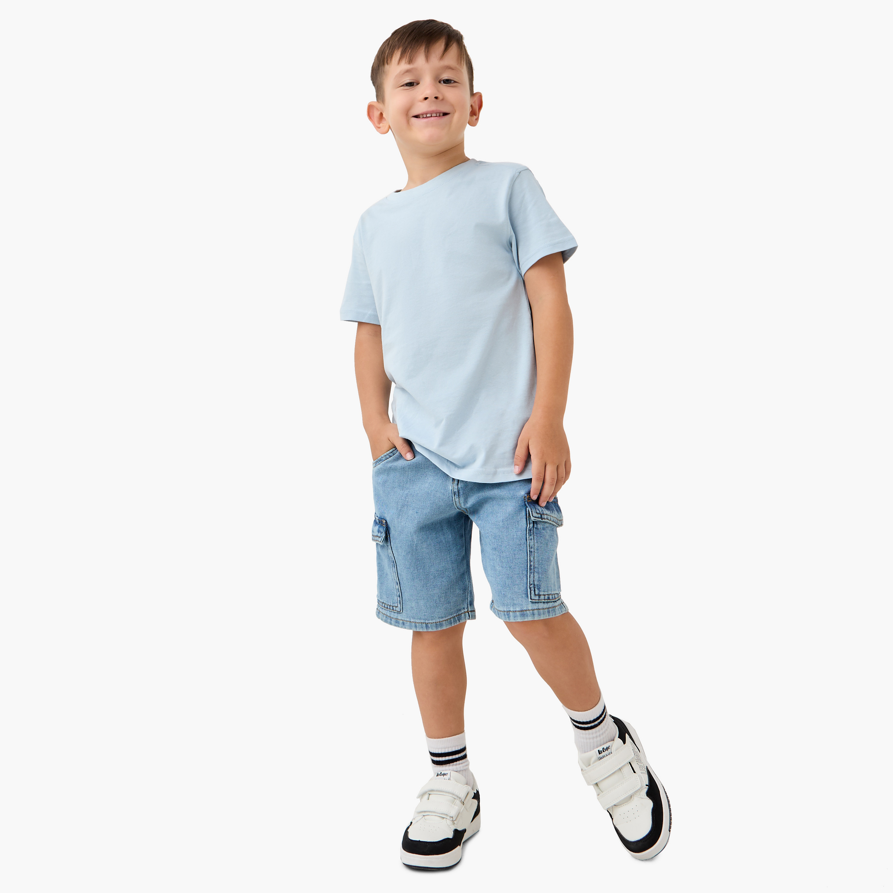 Juniors Denim Shorts with Button Closure and Pockets-boys-clothing-bottoms-shorts-image-2
