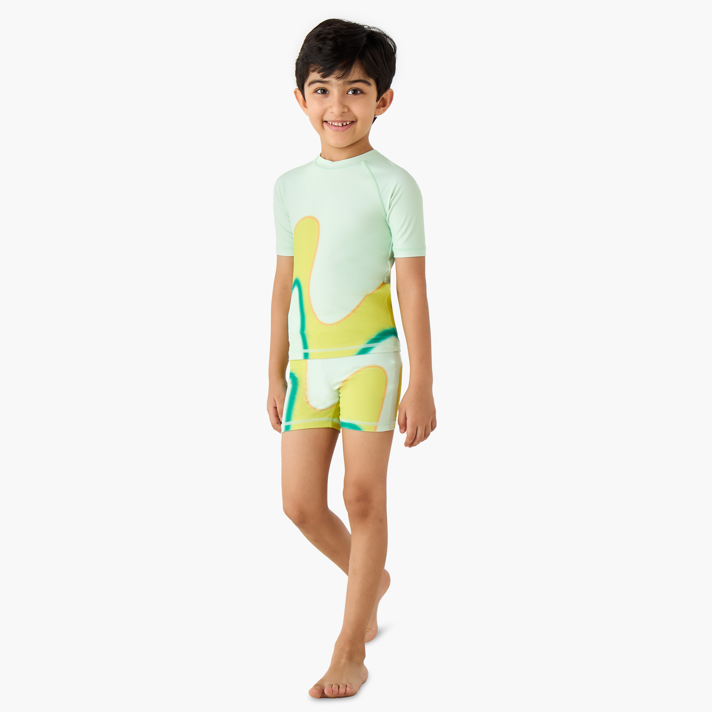طقم شورت وتيشيرت سباحة بطبعات من جونيورز-baby-boys-clothing-swimwear-image-1