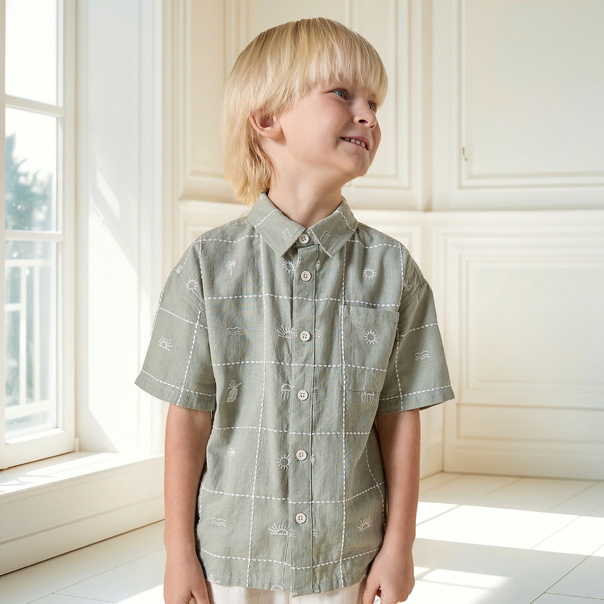 Juniors Embroidered Short Sleeve Shirt with Chest Pocket-boys-clothing-shirts-image-6