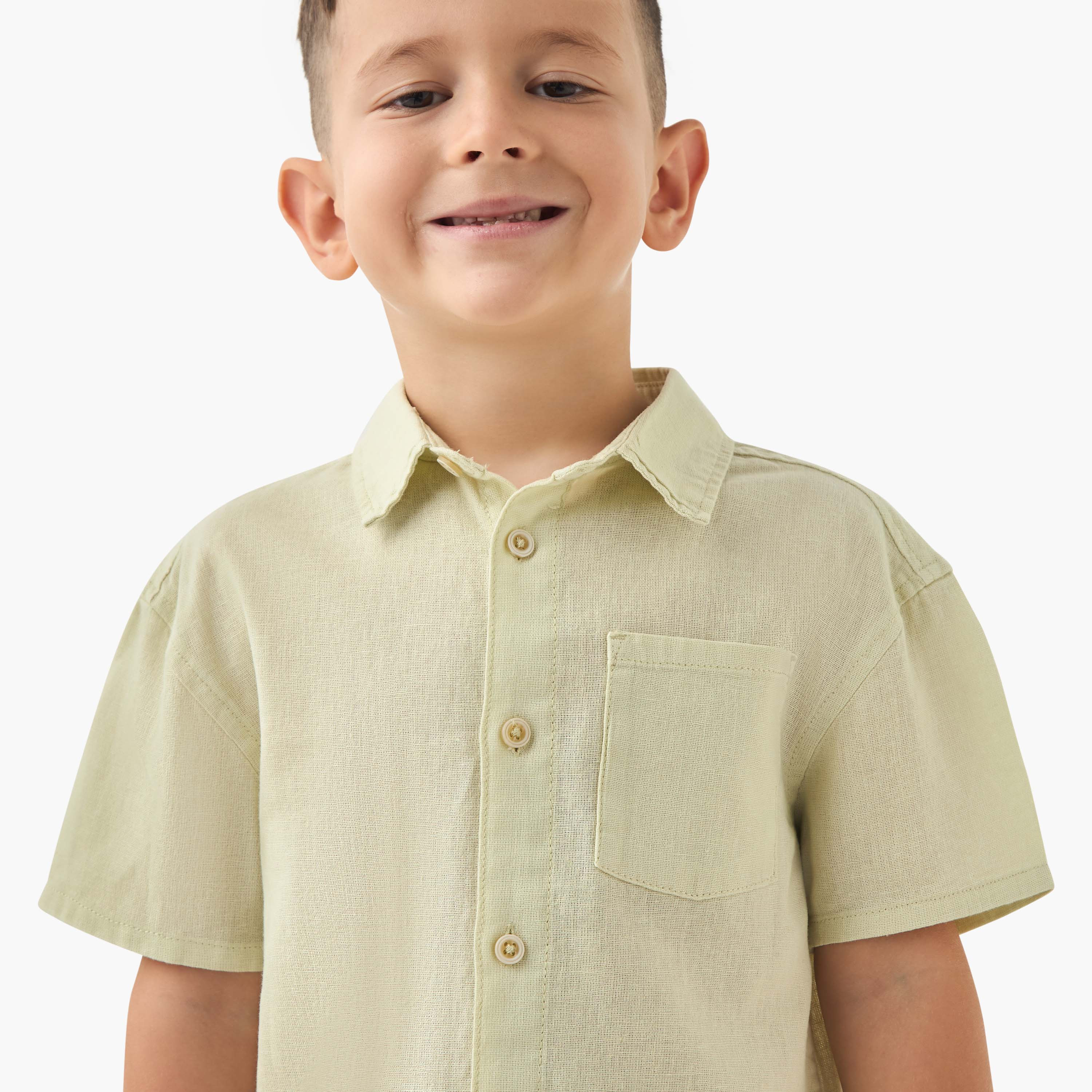 قميص سادة بأكمام قصيرة وجيب على الصدر من جونيورز-boys-clothing-shirts-image-2