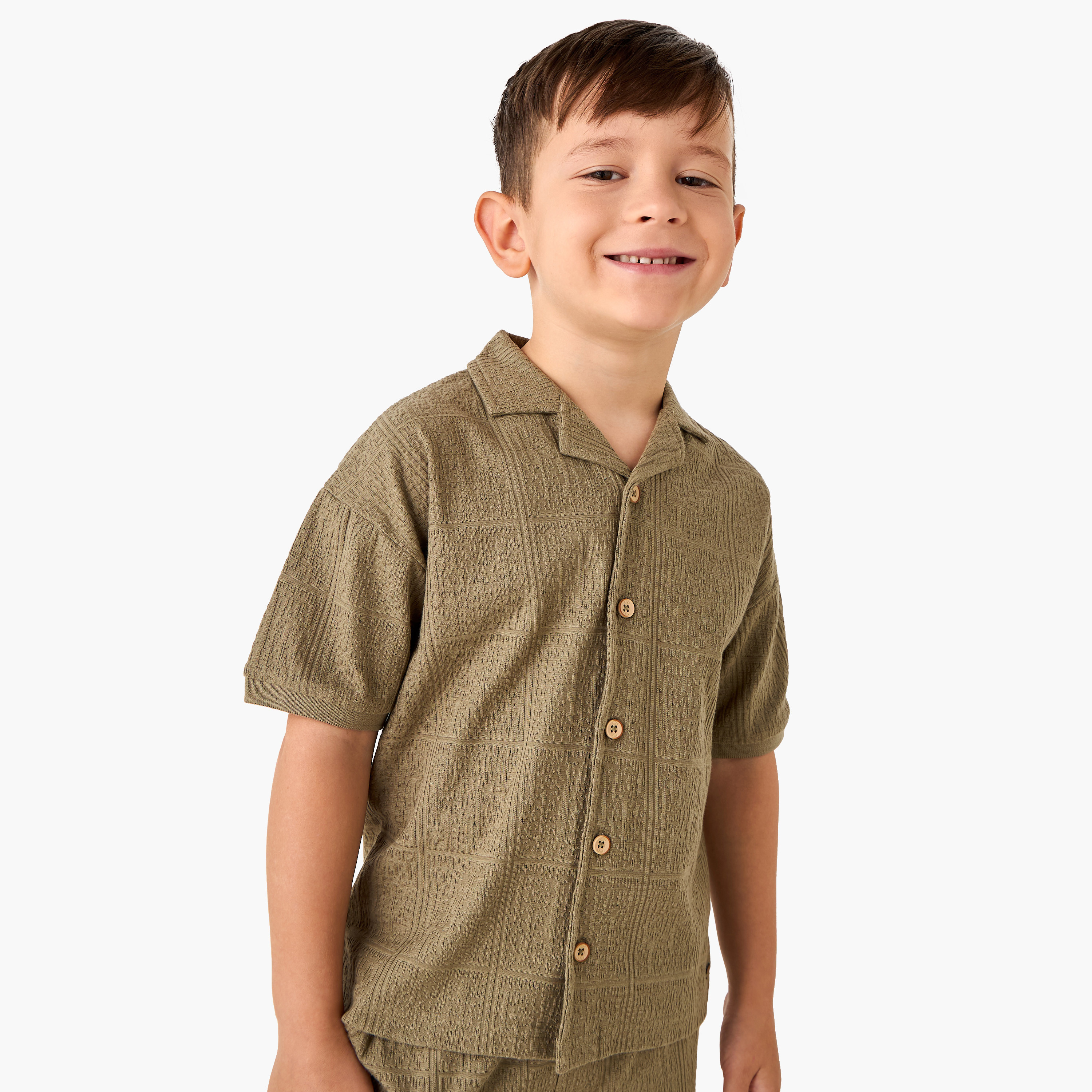 طقم قميص وشورت بارز الملمس من إليجو-boys-clothing-setsandcoords-image-2