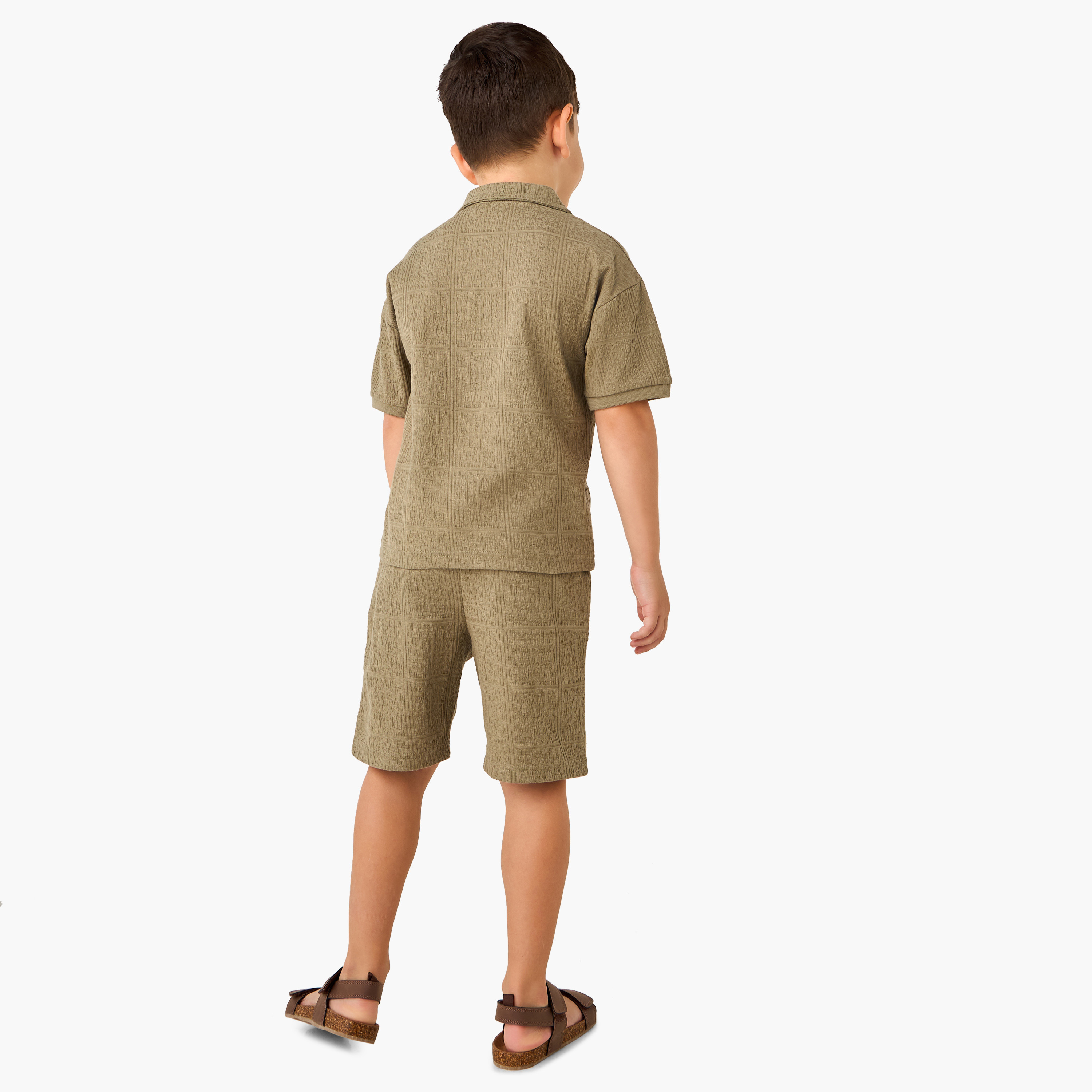 طقم قميص وشورت بارز الملمس من إليجو-boys-clothing-setsandcoords-image-4