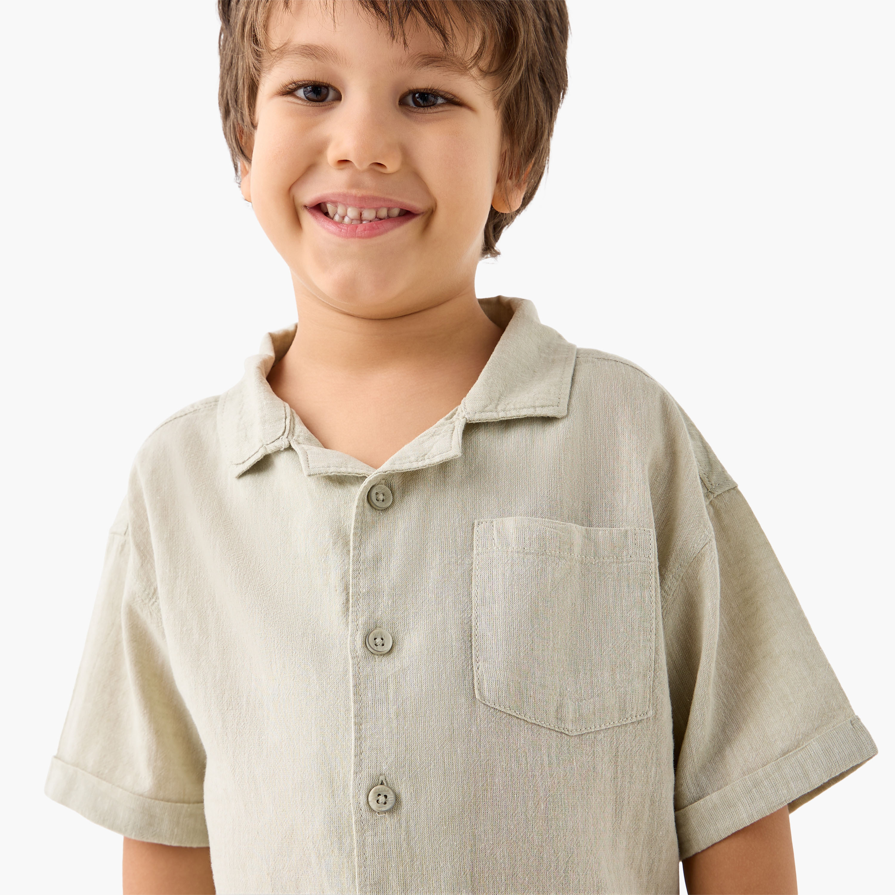طقم شورت مطاطي وقميص سادة بياقة كامب-baby-boys-clothing-setsandcoords-image-2