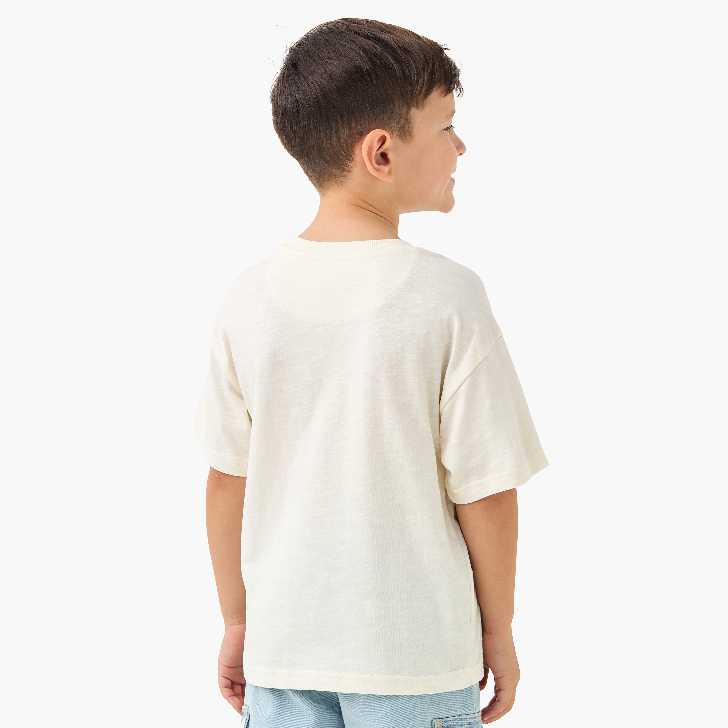 تيشيرت بطبعات وياقة ضيقة وأكمام قصيرة من لي كوبر-boys-clothing-tshirtsandpolos-image-3