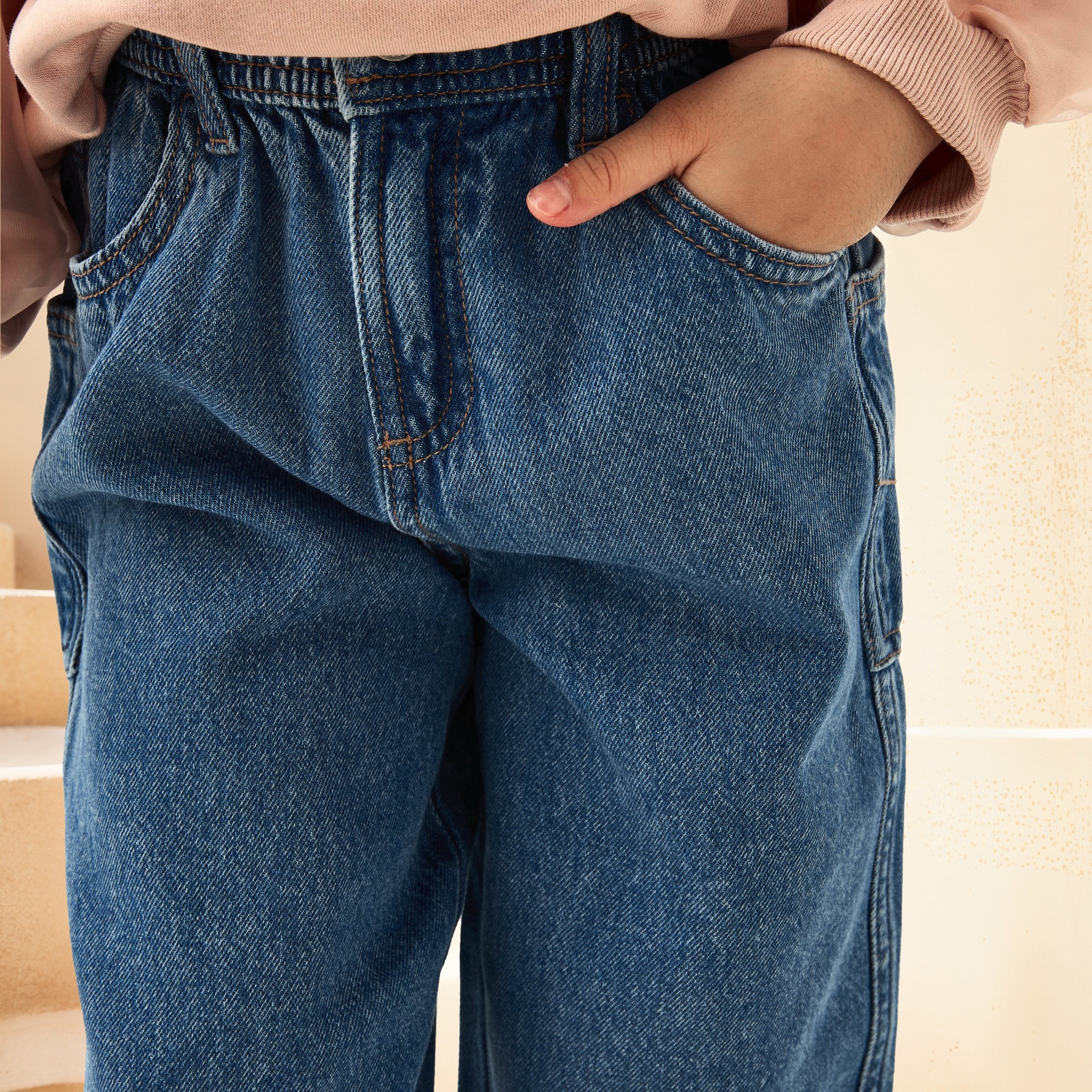 بنطلون جينز بقصة عادية للفتيات من لي كوبر-girls-clothing-bottoms-jeansandjeggings-image-4