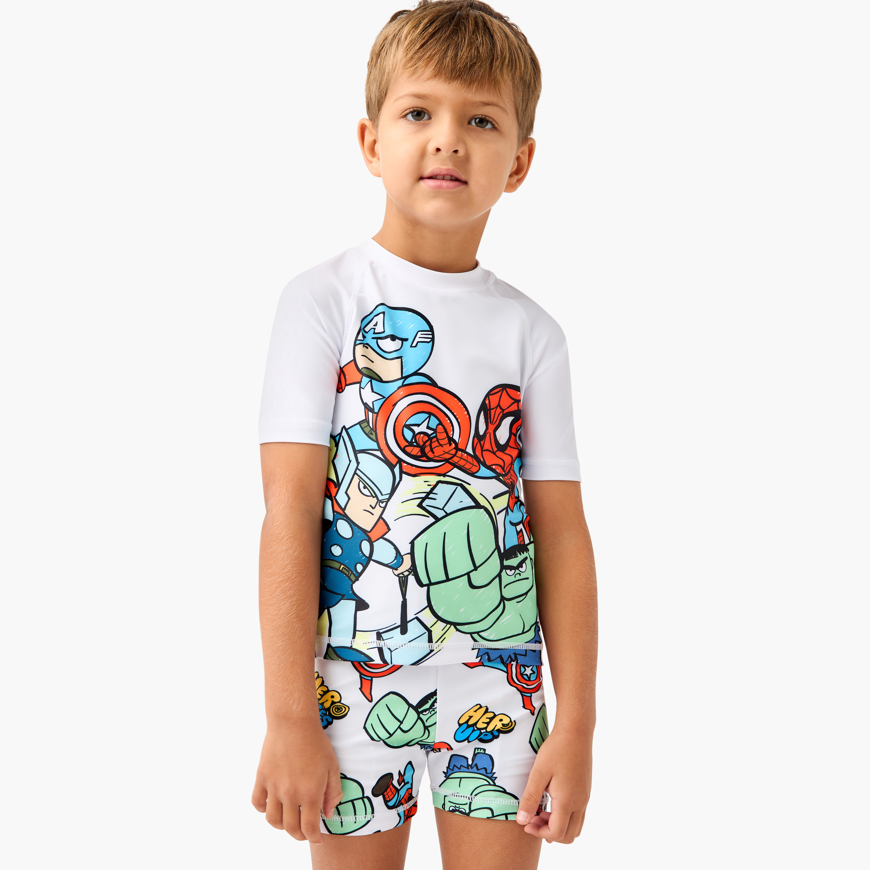 طقم سباحة بطبعات أفينجيرز-baby-boys-clothing-swimwear-image-2